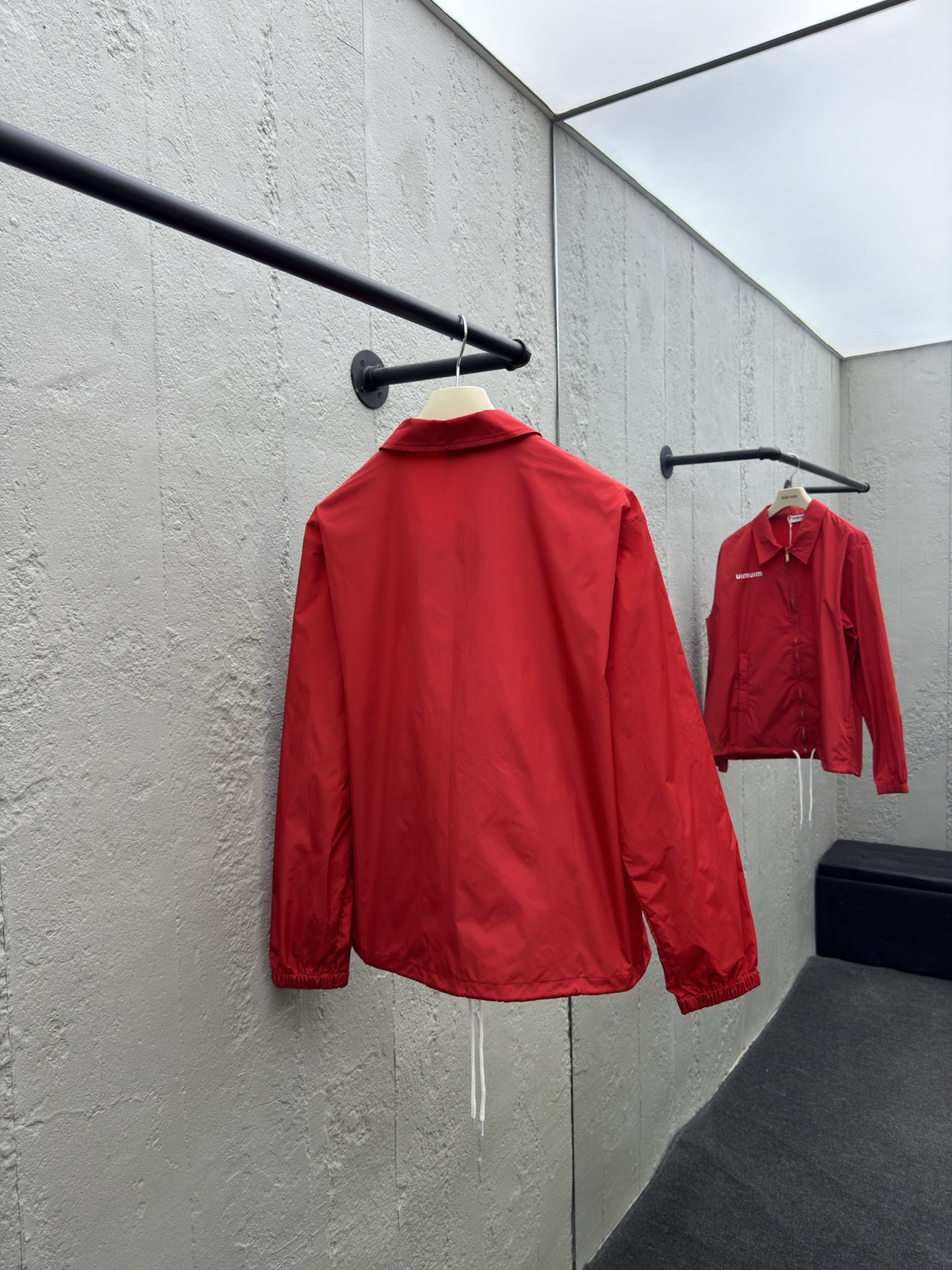 MIUMIU刺绣徽标夹克 2