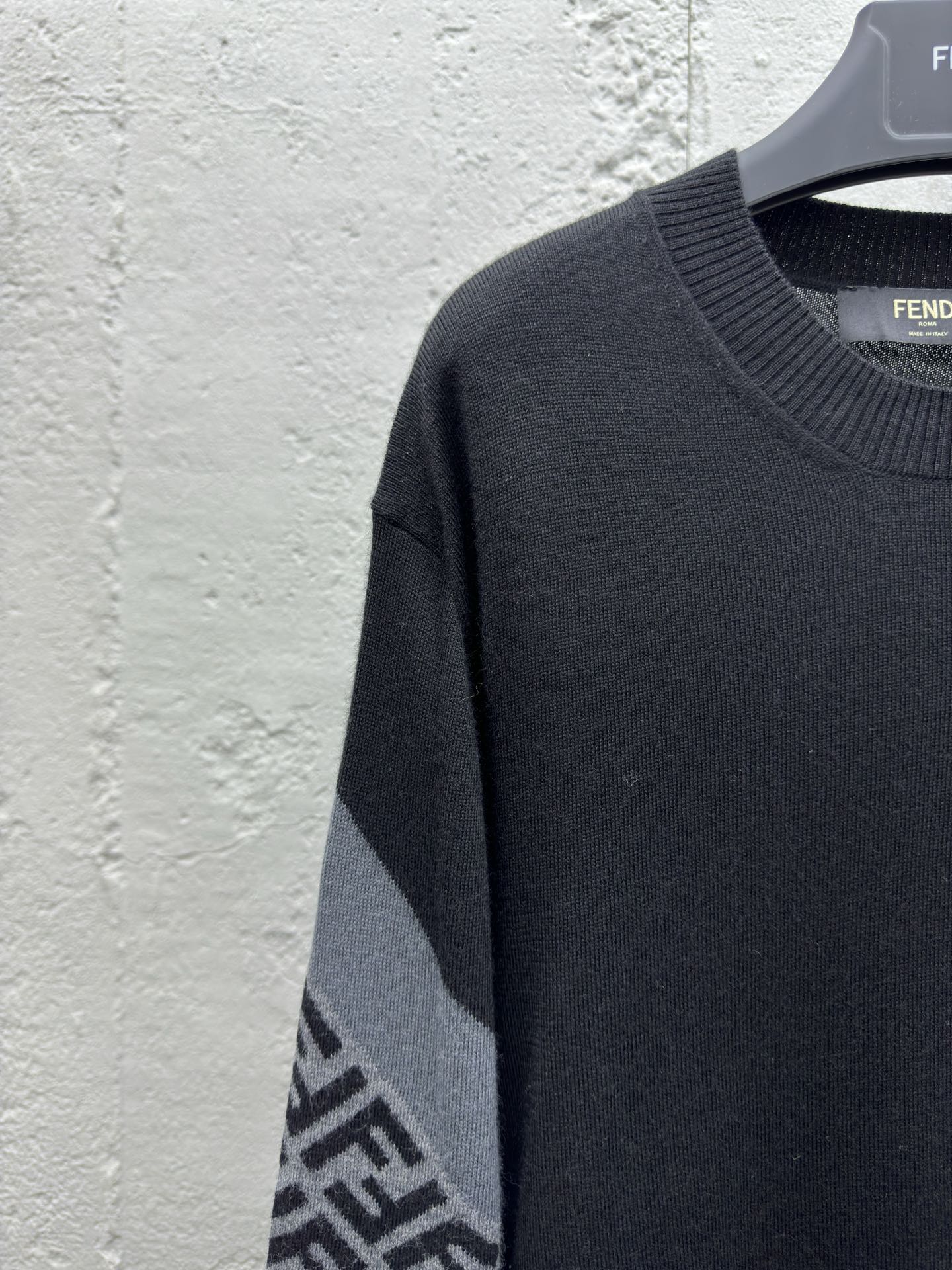 芬迪 Fendi 高级成衣风衣外套及大衣服饰 #84058787 4