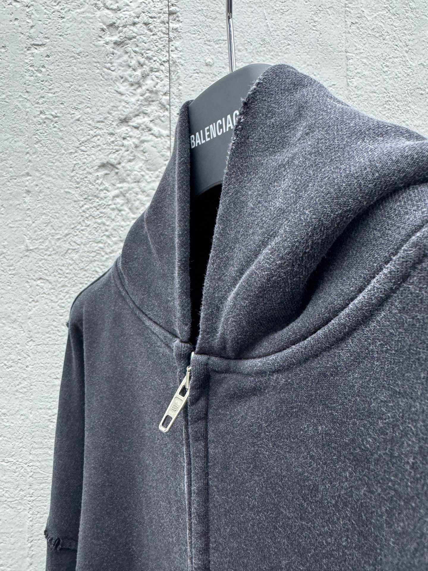 Balenciaga 火焰双环拉链外套 8