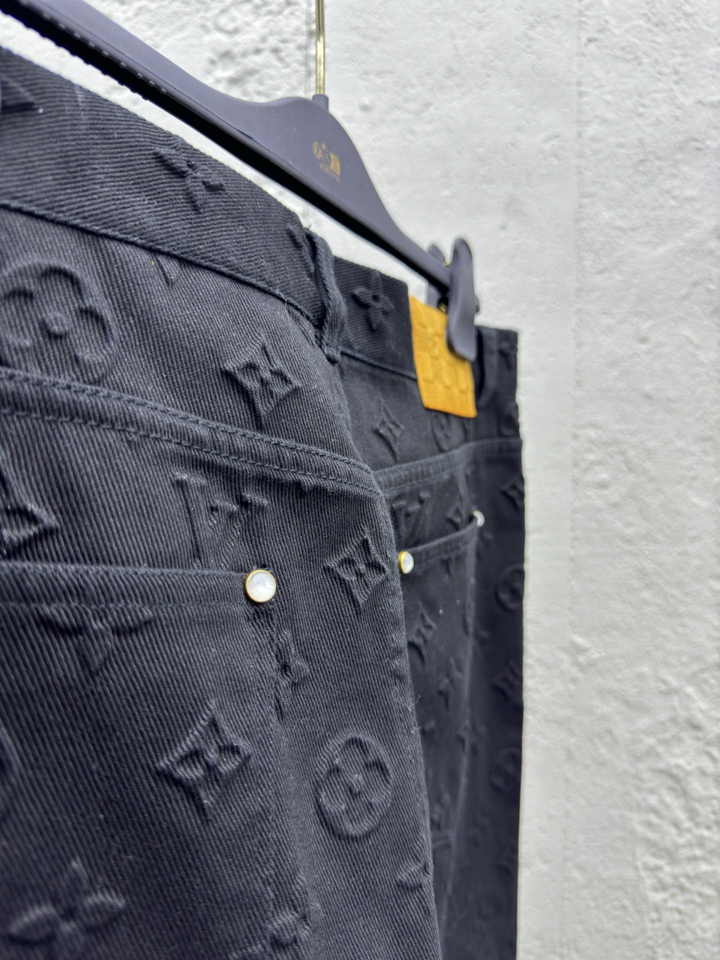 LOUIS VUITTON 满压花牛仔长裤 9