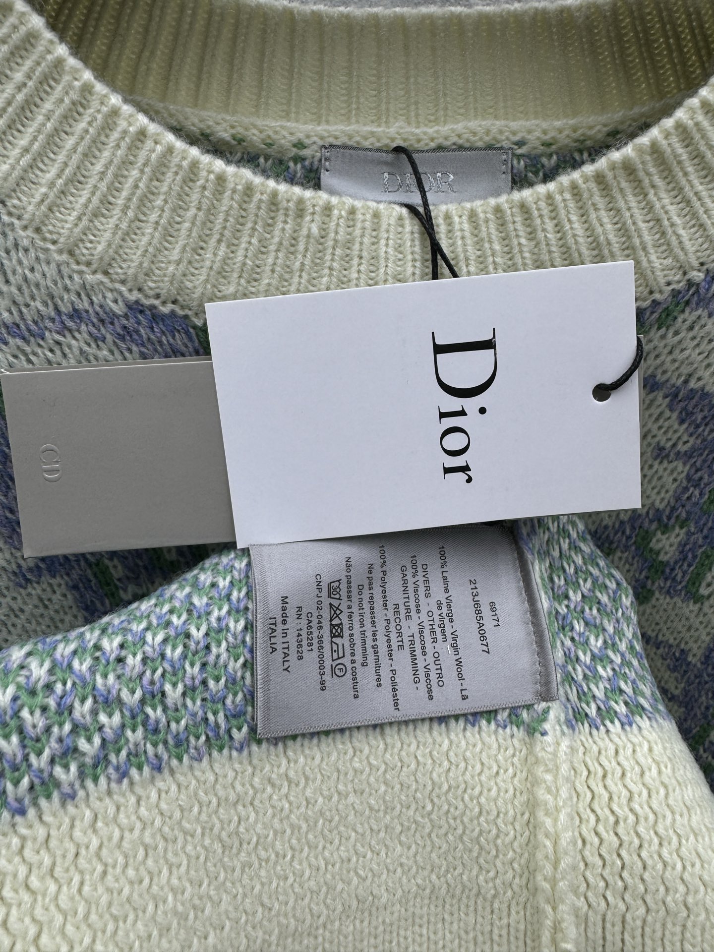 DIOR 满印字母毛衣 9