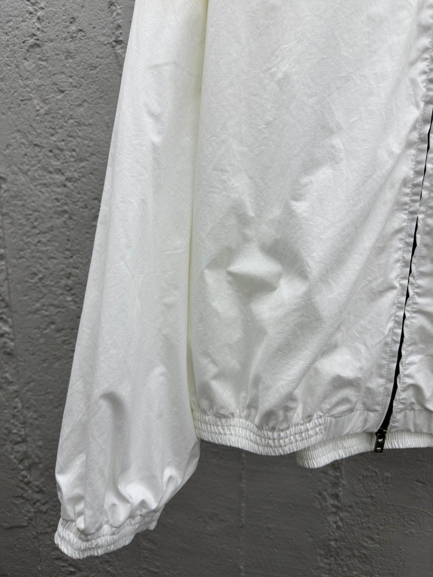 Acne Studios 水洗做旧背后字母夹克外套 6