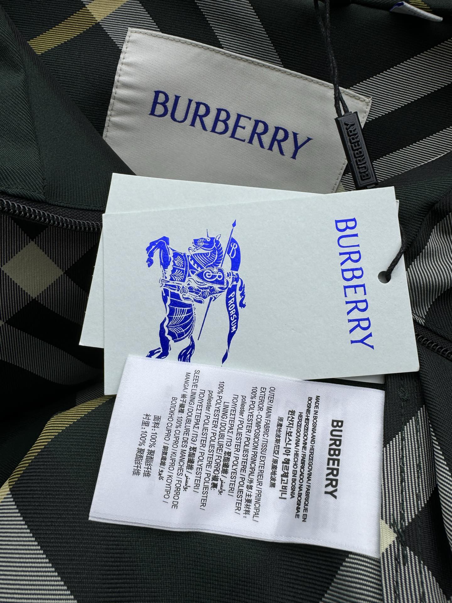 BURBERRY 斜纹拼接收腰外套 9