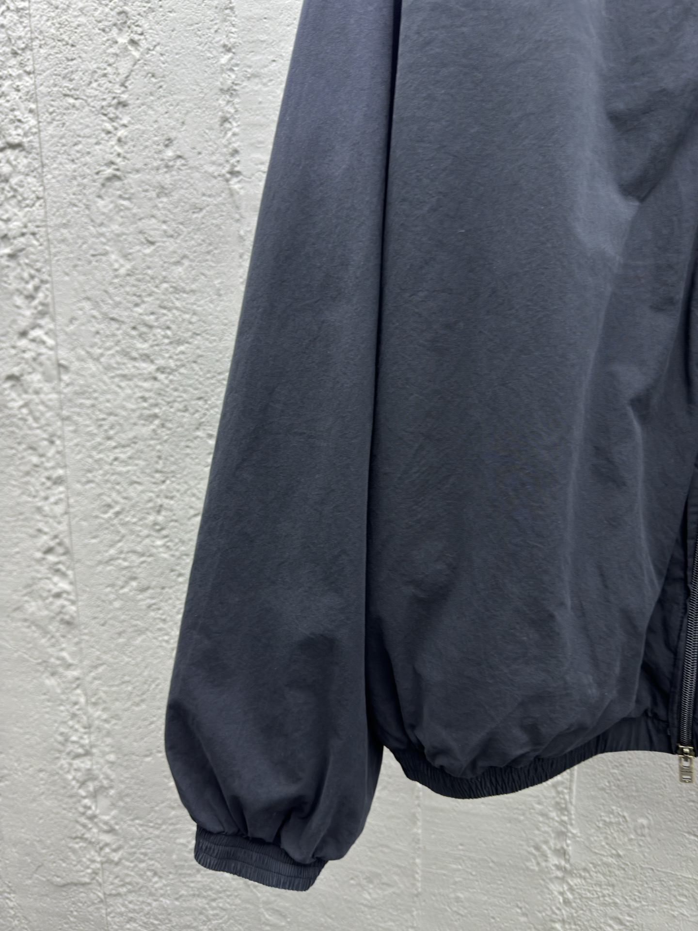 Acne Studios 水洗做旧背后字母夹克外套 6