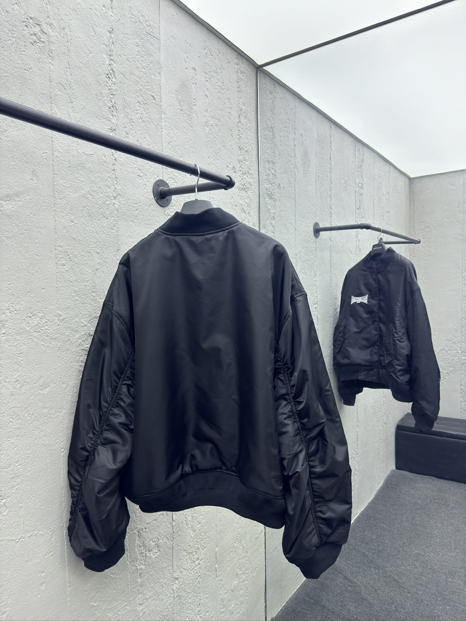 Balenciaga 拳击校队Bomber刺绣棒球服夹克棉服外套 2