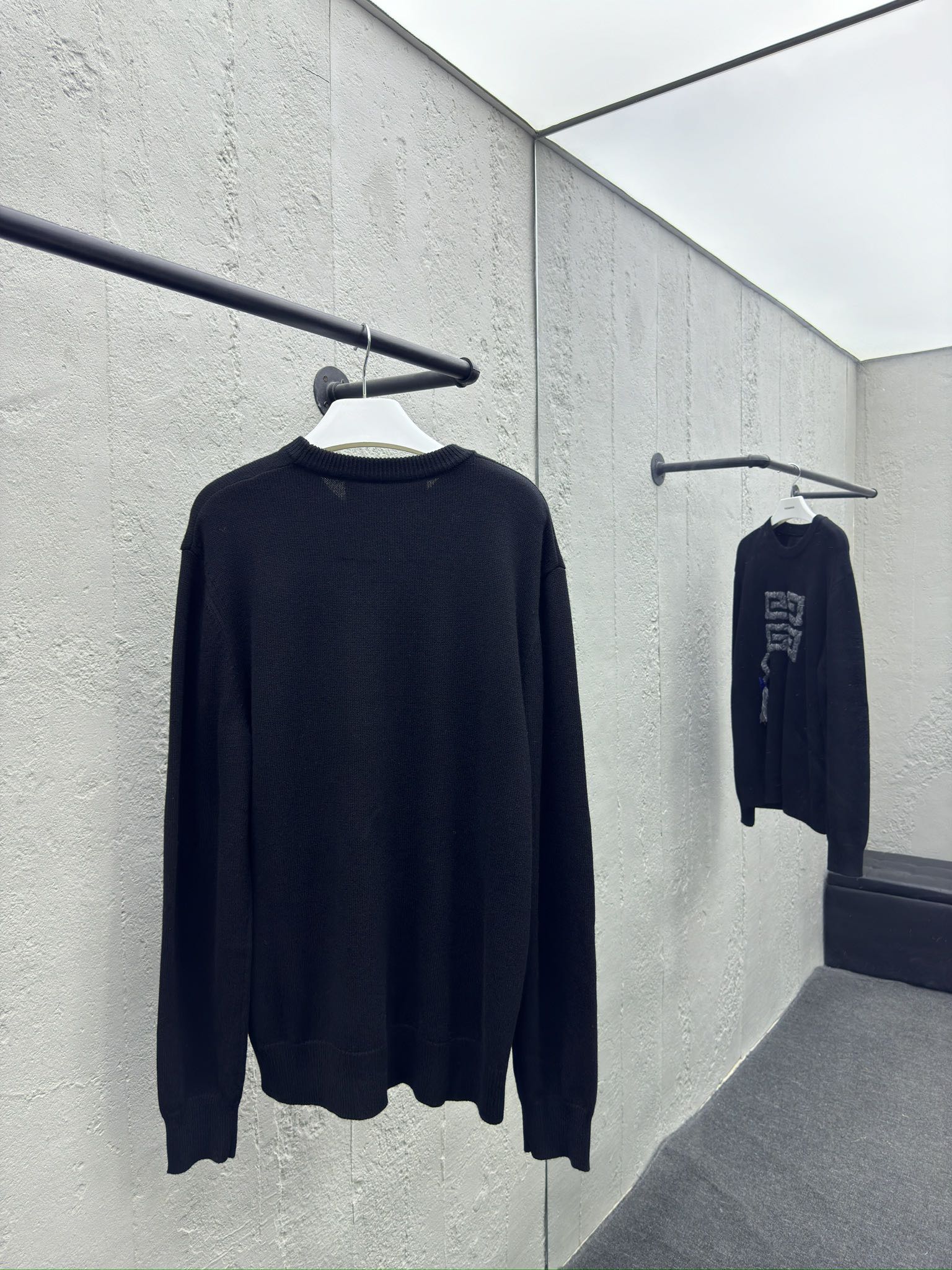Givenchy 4G辫子针织毛衣 2