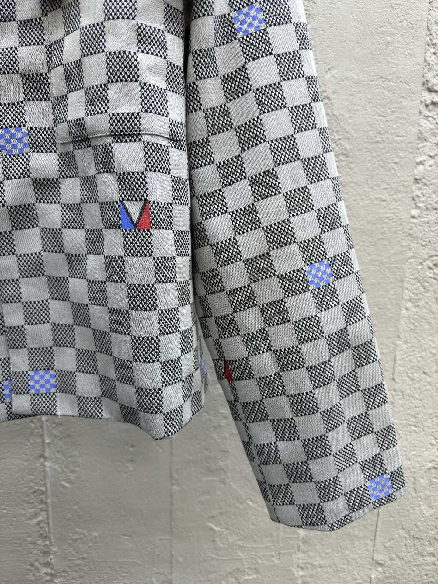 LOUIS VUITTON 美洲杯系列棋盘格外套 7
