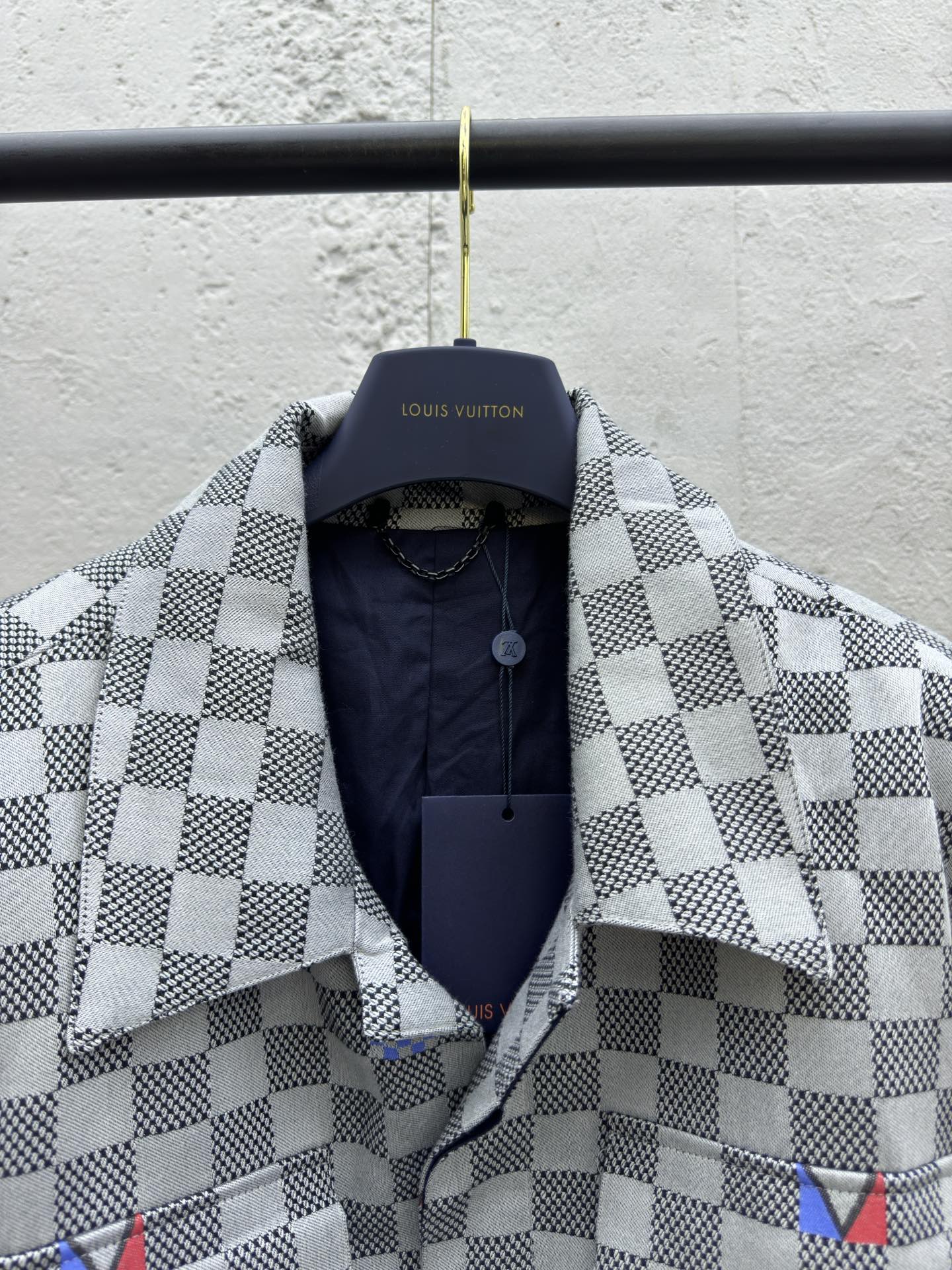 LOUIS VUITTON 美洲杯系列棋盘格外套 3