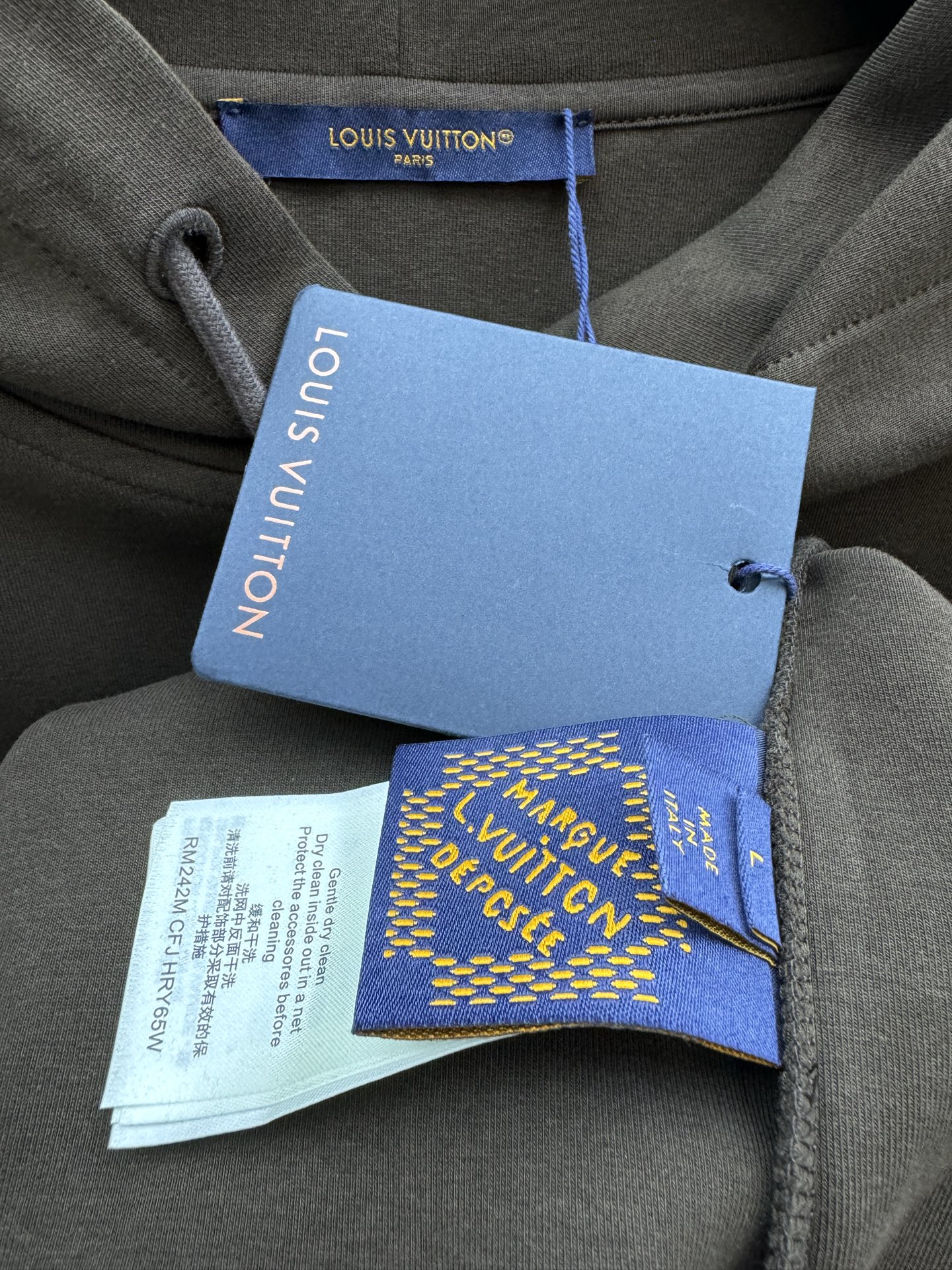 LOUIS VUITTON 绿松石太阳花卫衣 9