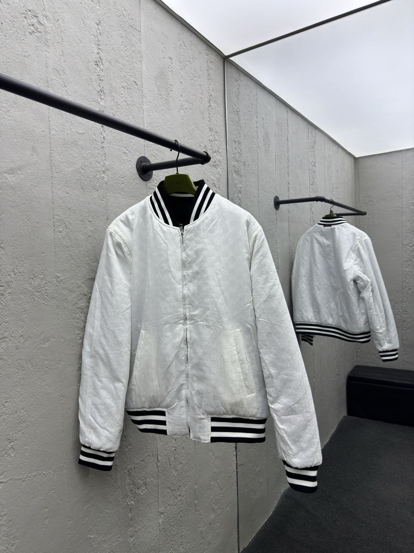 古驰 Gucci 高级成衣风衣外套及大衣服饰 #A7B16070 3