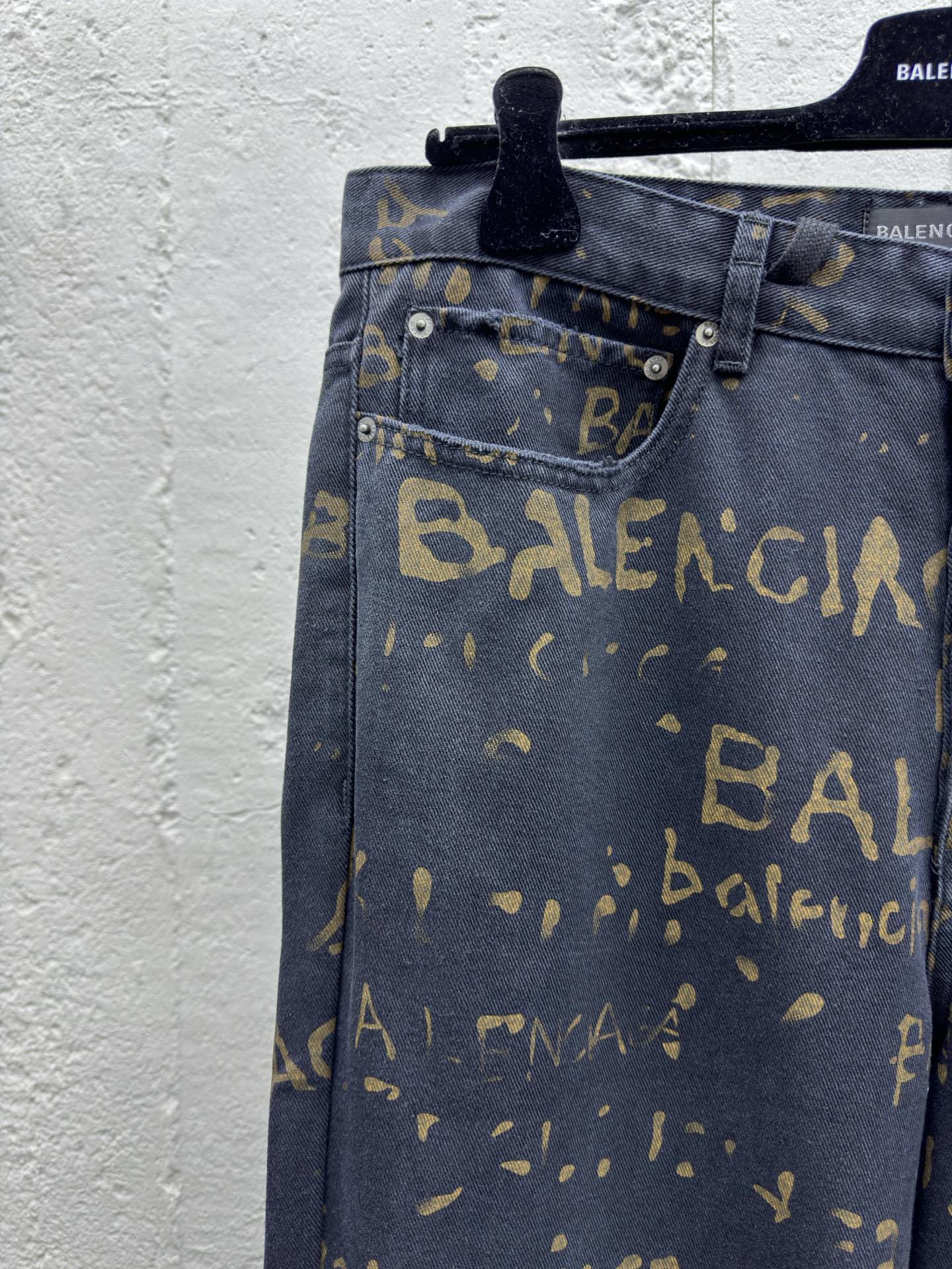 Balenciaga pants 4