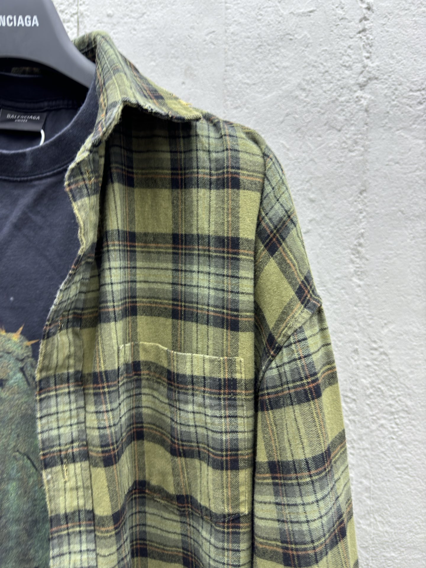 Balenciaga 自由印花加长袖衬衫真两件 5