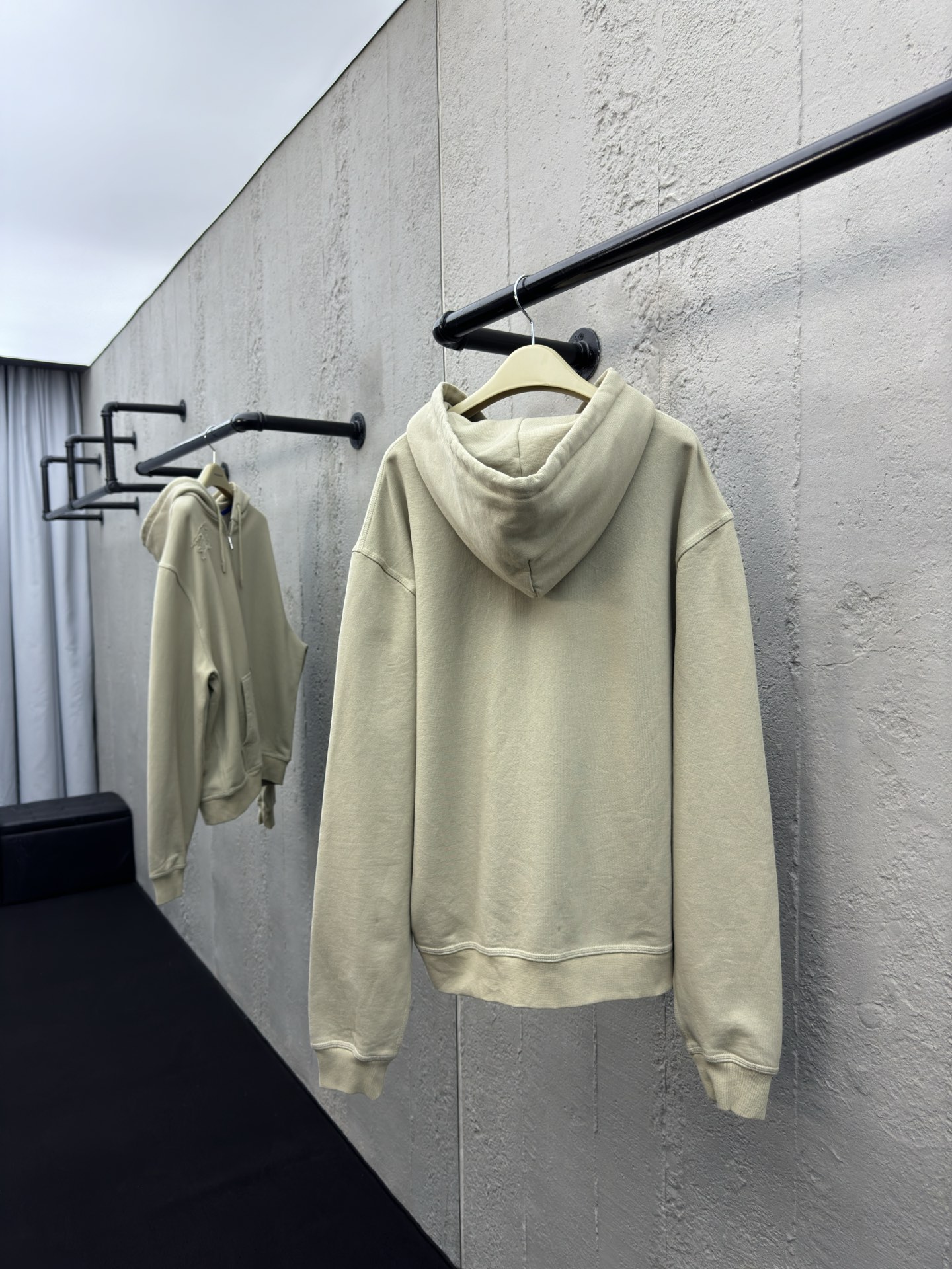 博柏利 Burberry 高级成衣风衣外套及大衣服饰 #37DF0330 2