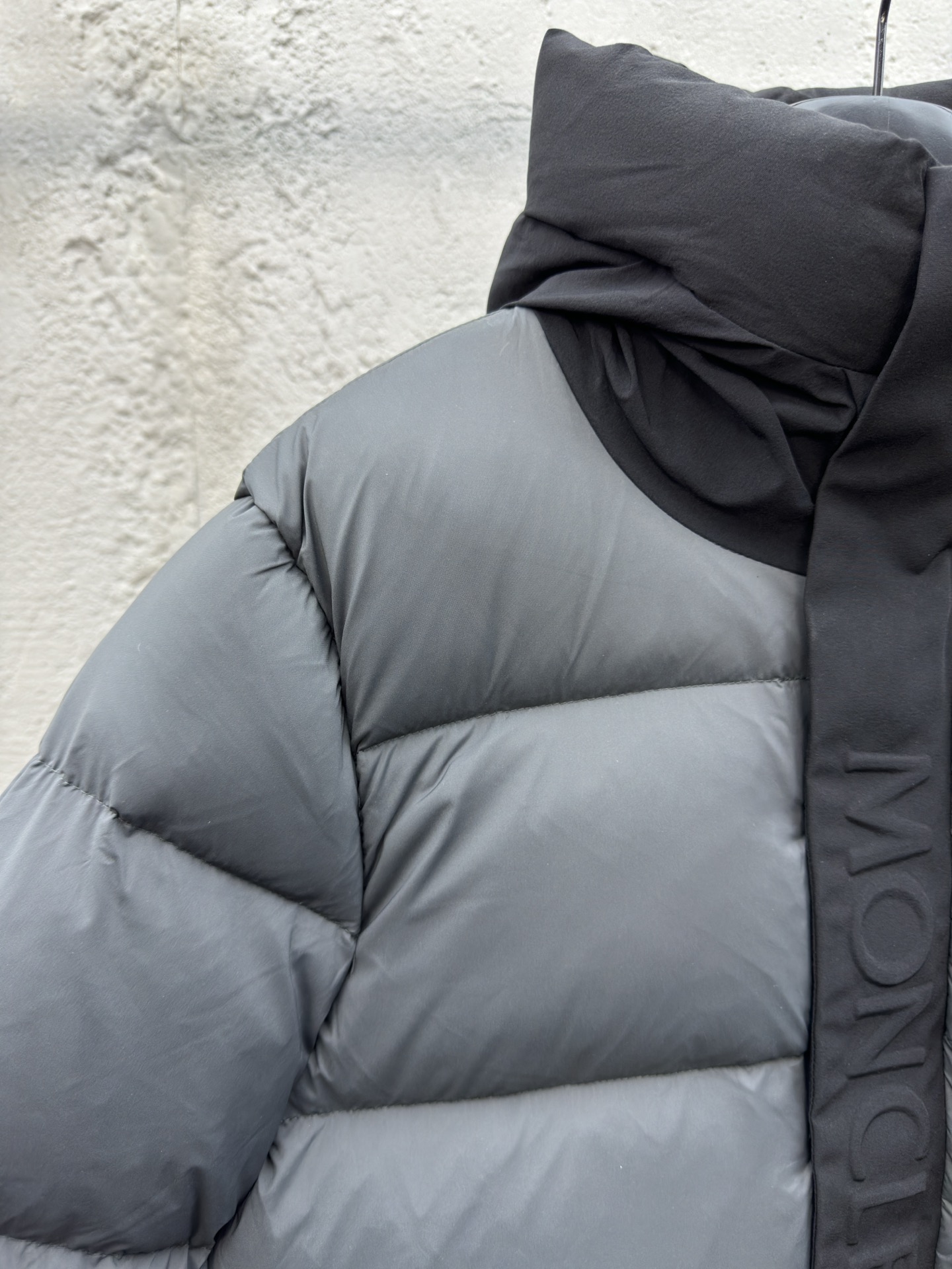 盟可睐 Moncler 高定典藏名品高定成衣时装外套连衣裙衬衫T恤 #BAB7A0E4 4