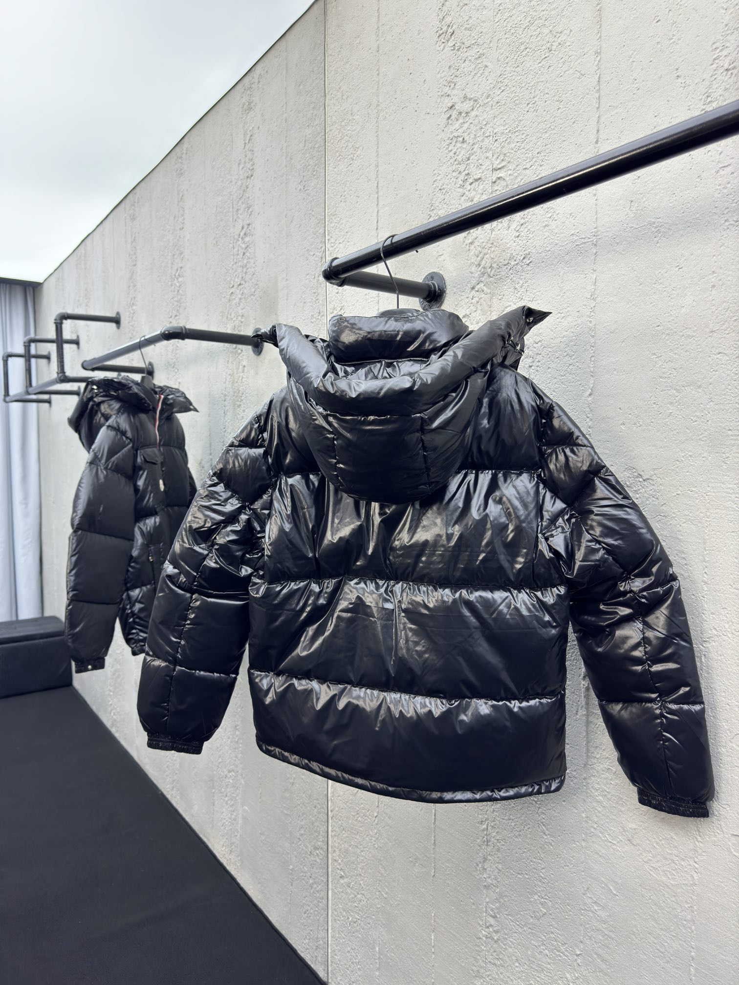 盟可睐 Moncler 高定典藏名品高定成衣时装外套连衣裙衬衫T恤 #8110D317 2