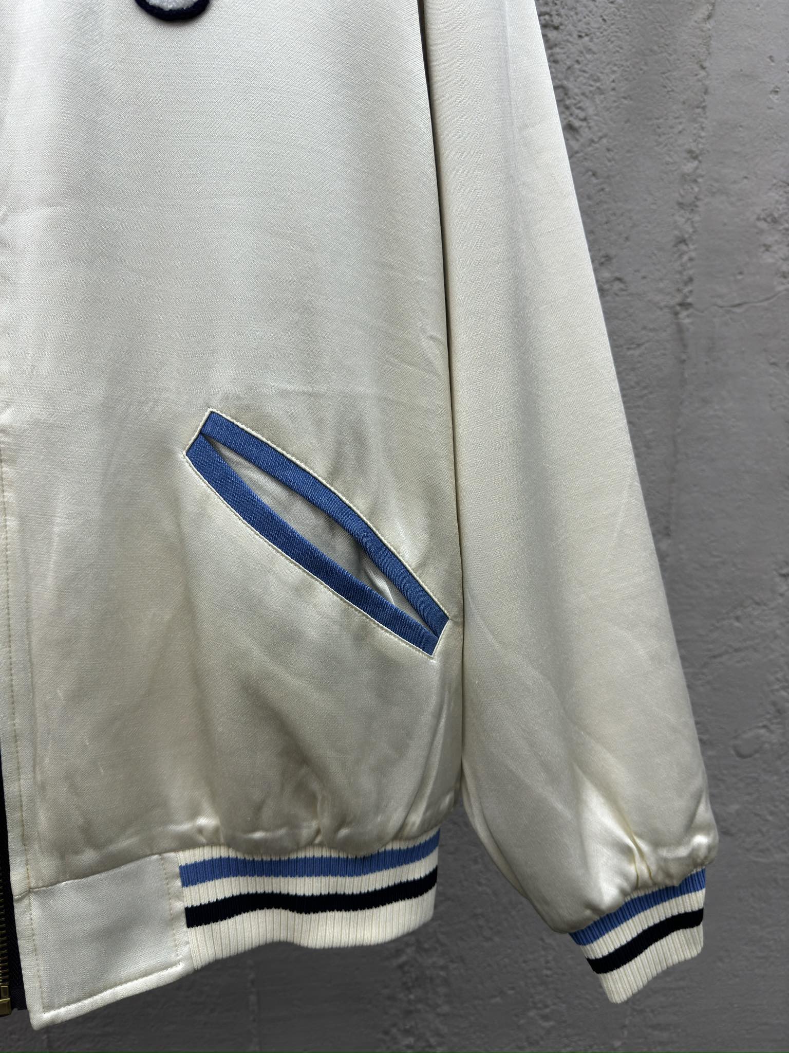 古驰 Gucci 高级成衣风衣外套及大衣服饰 #52274111 9