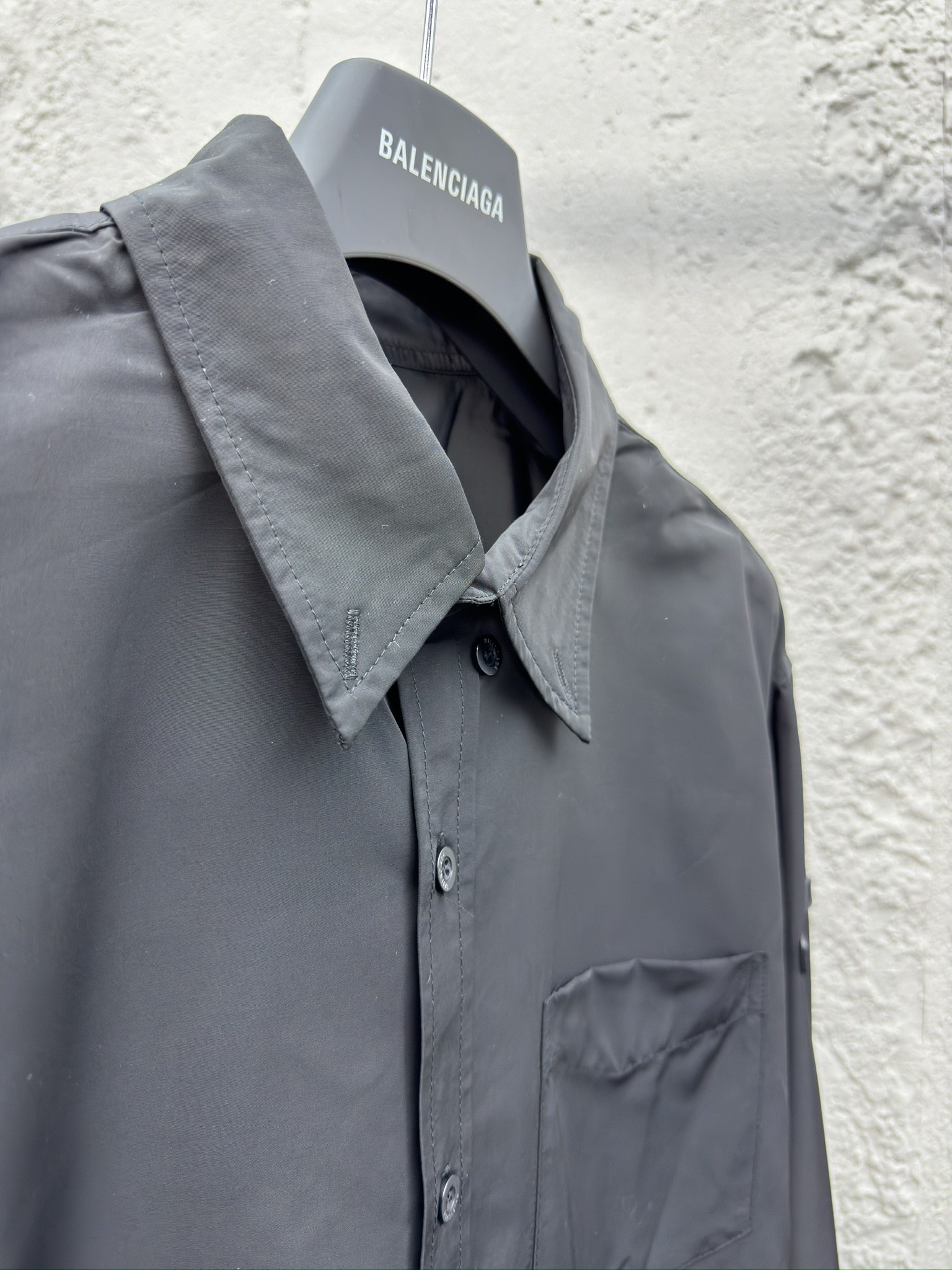 Balenciaga 硅胶徽标衬衫 8