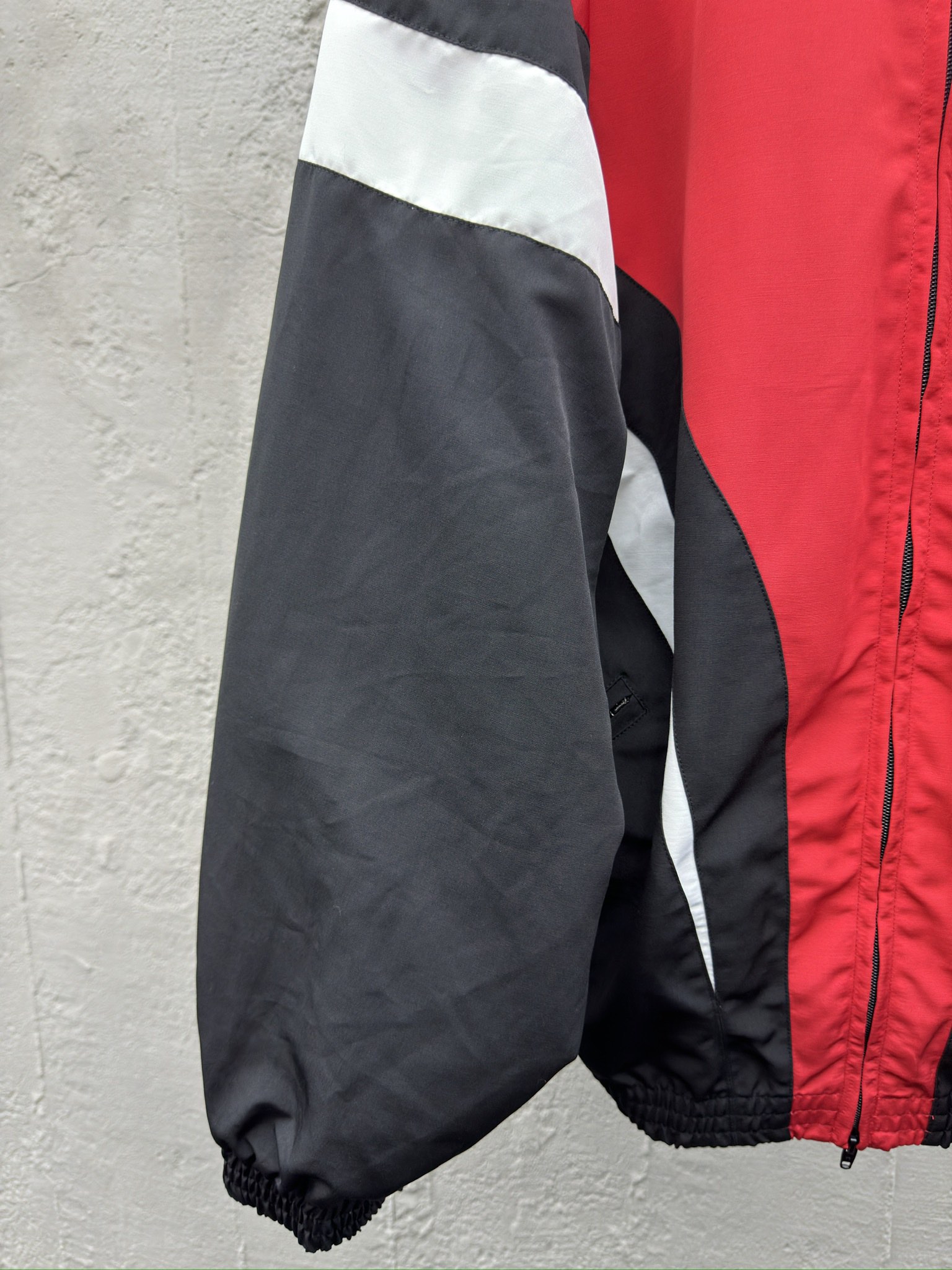 Balenciaga 24SS 撞色拼接夹克冲锋衣外套 6