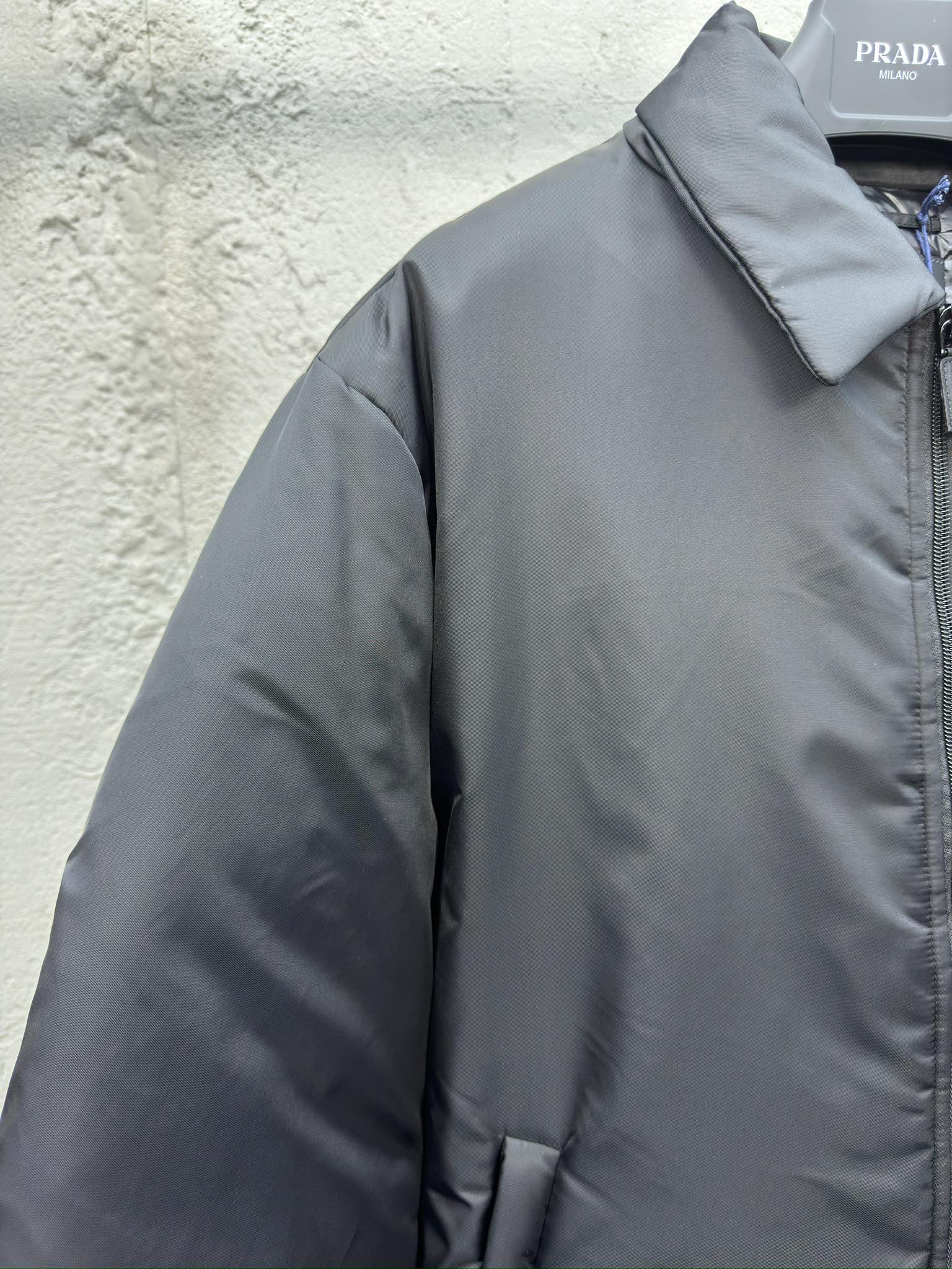 普拉达 Prada 高级成衣风衣外套及大衣服饰 #83FD8097 4