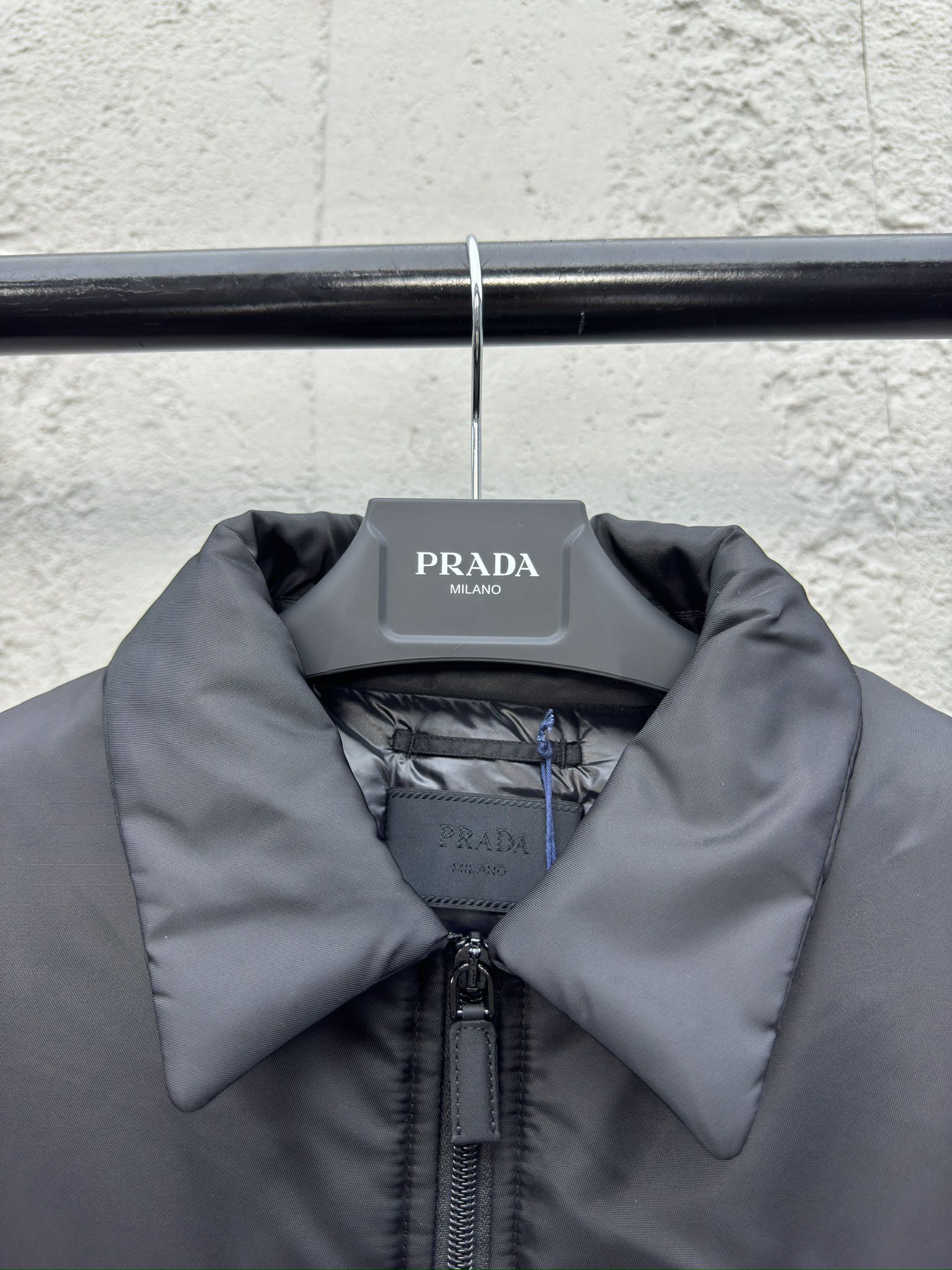 普拉达 Prada 高级成衣风衣外套及大衣服饰 #83FD8097 3