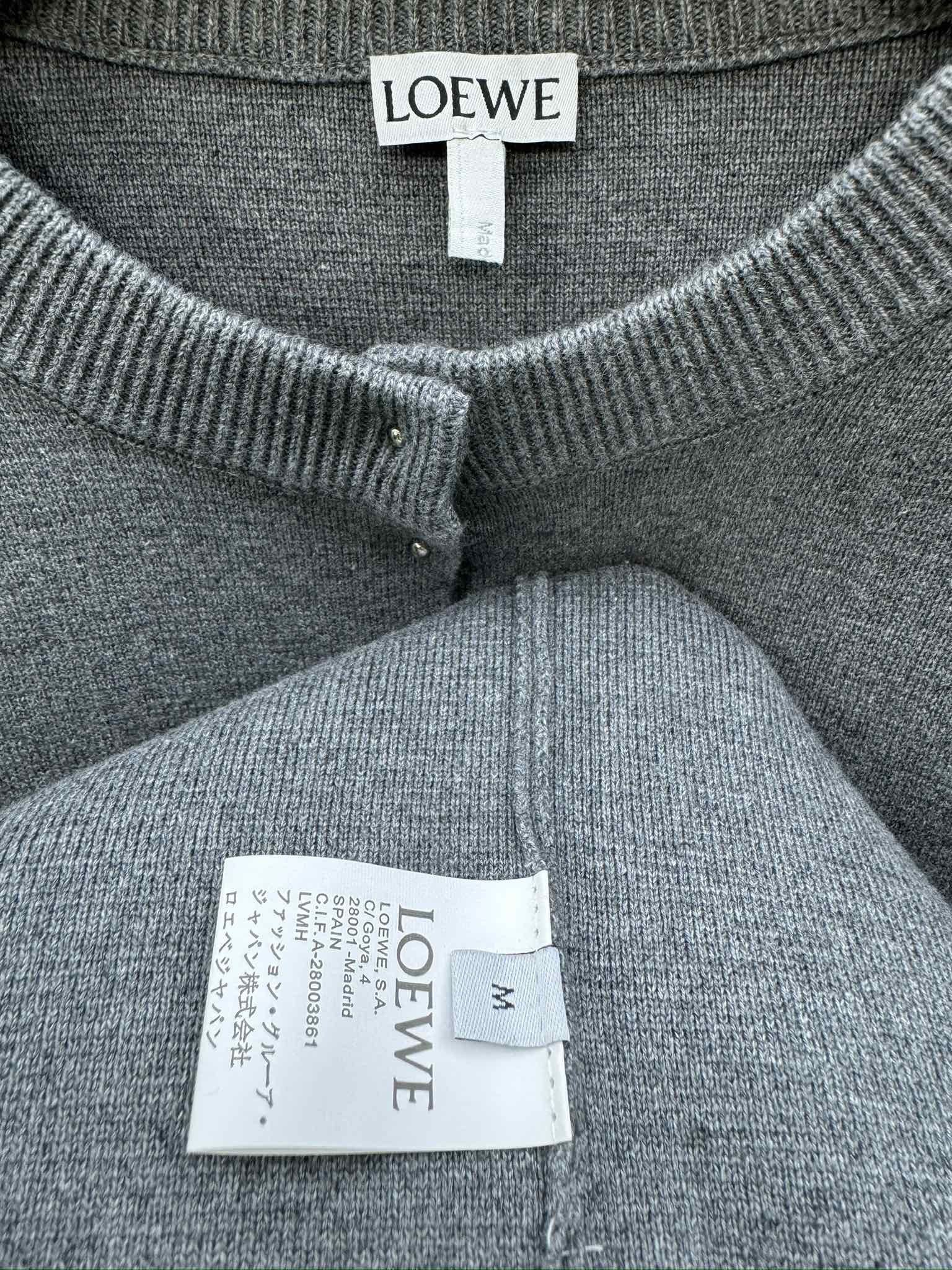 LOEWE 小珠扣毛衣开衫 9