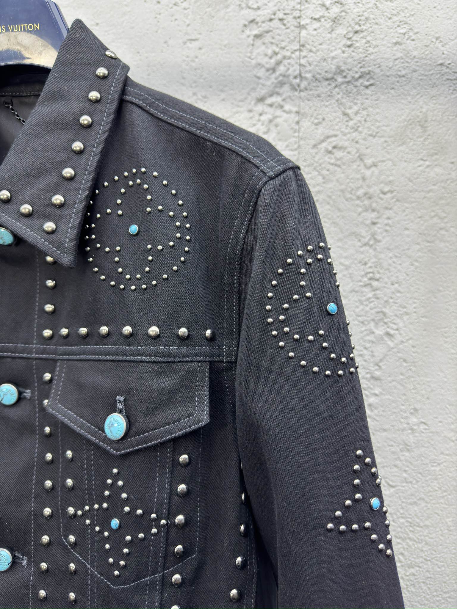 路易威登 Louis Vuitton 高级成衣风衣外套及大衣服饰 #B2DCEFD9 5
