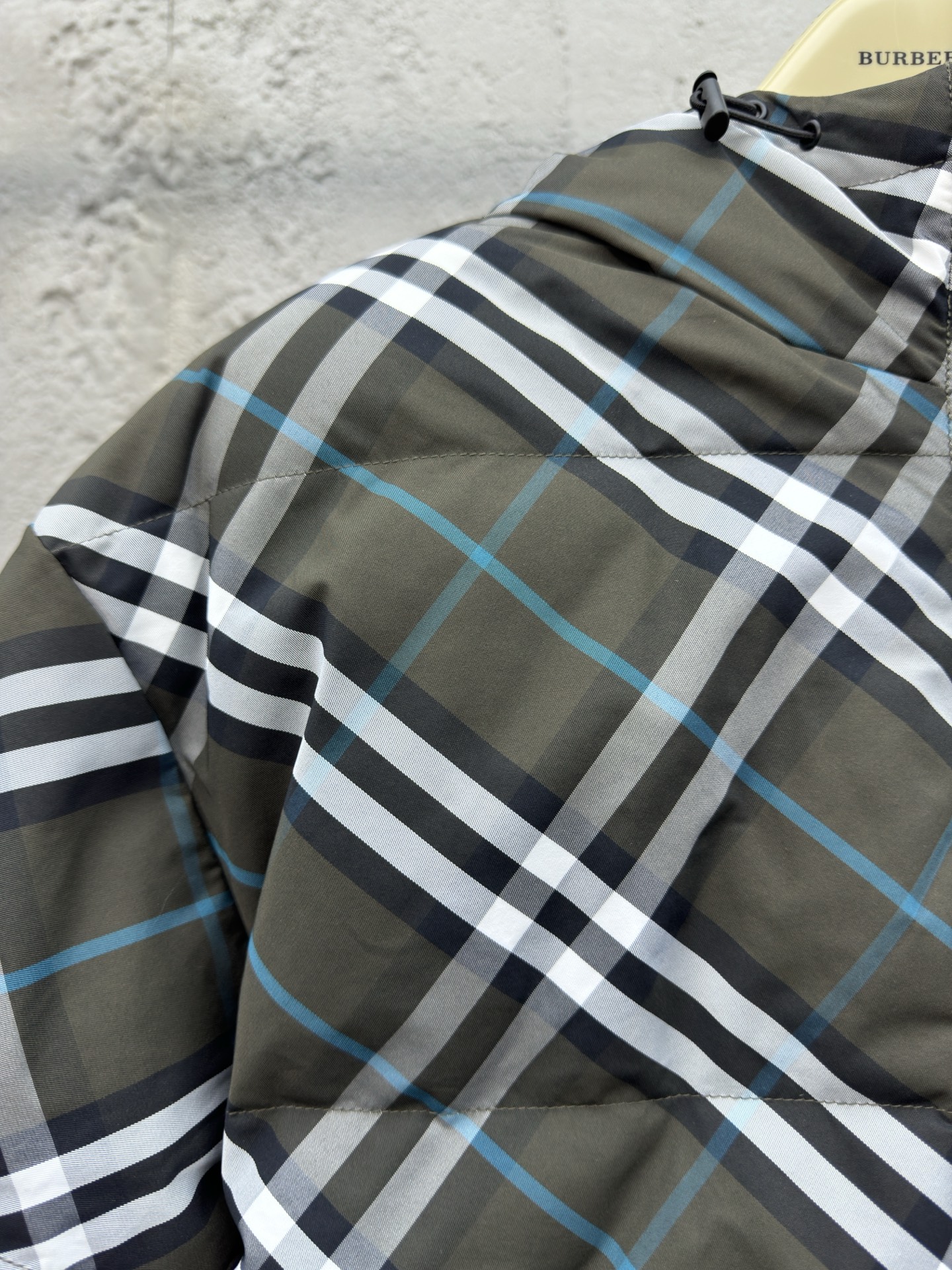 博柏利 Burberry 高定典藏名品高定成衣时装外套连衣裙衬衫T恤 #6C6A21A8 6