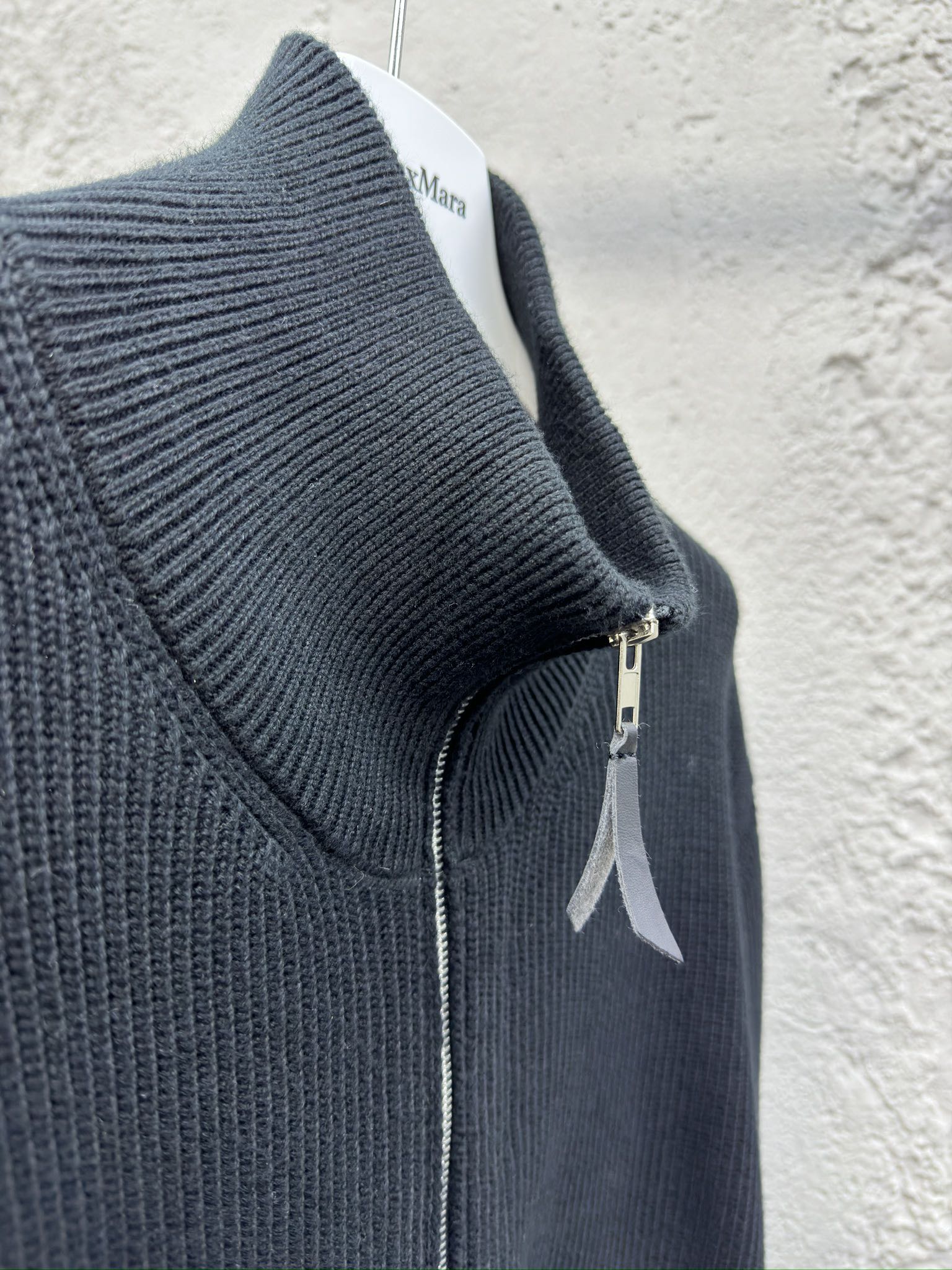 Maison Margiela 立领拉链针织外套 8