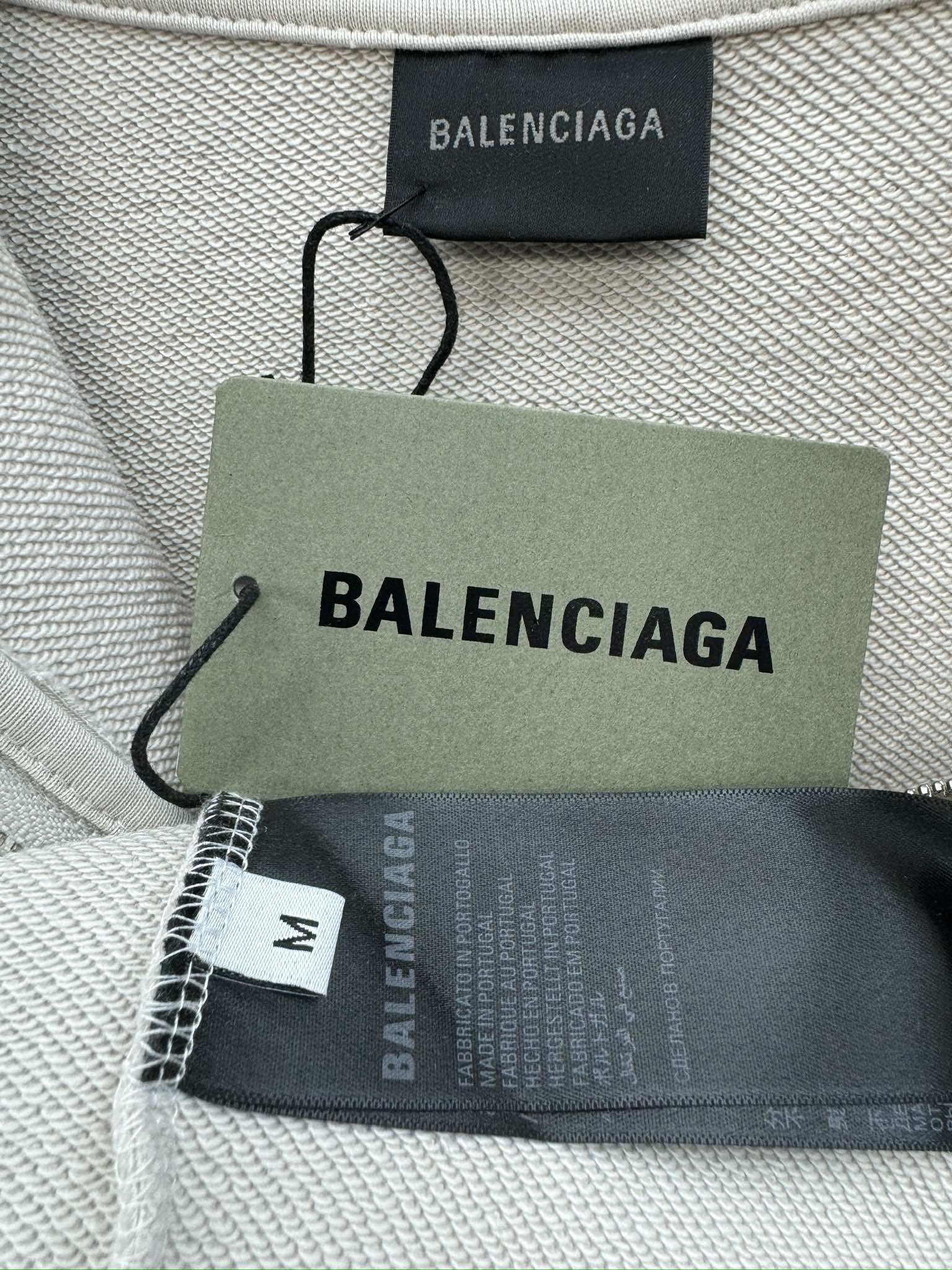 Balenciaga 模糊字母拉链外套 9