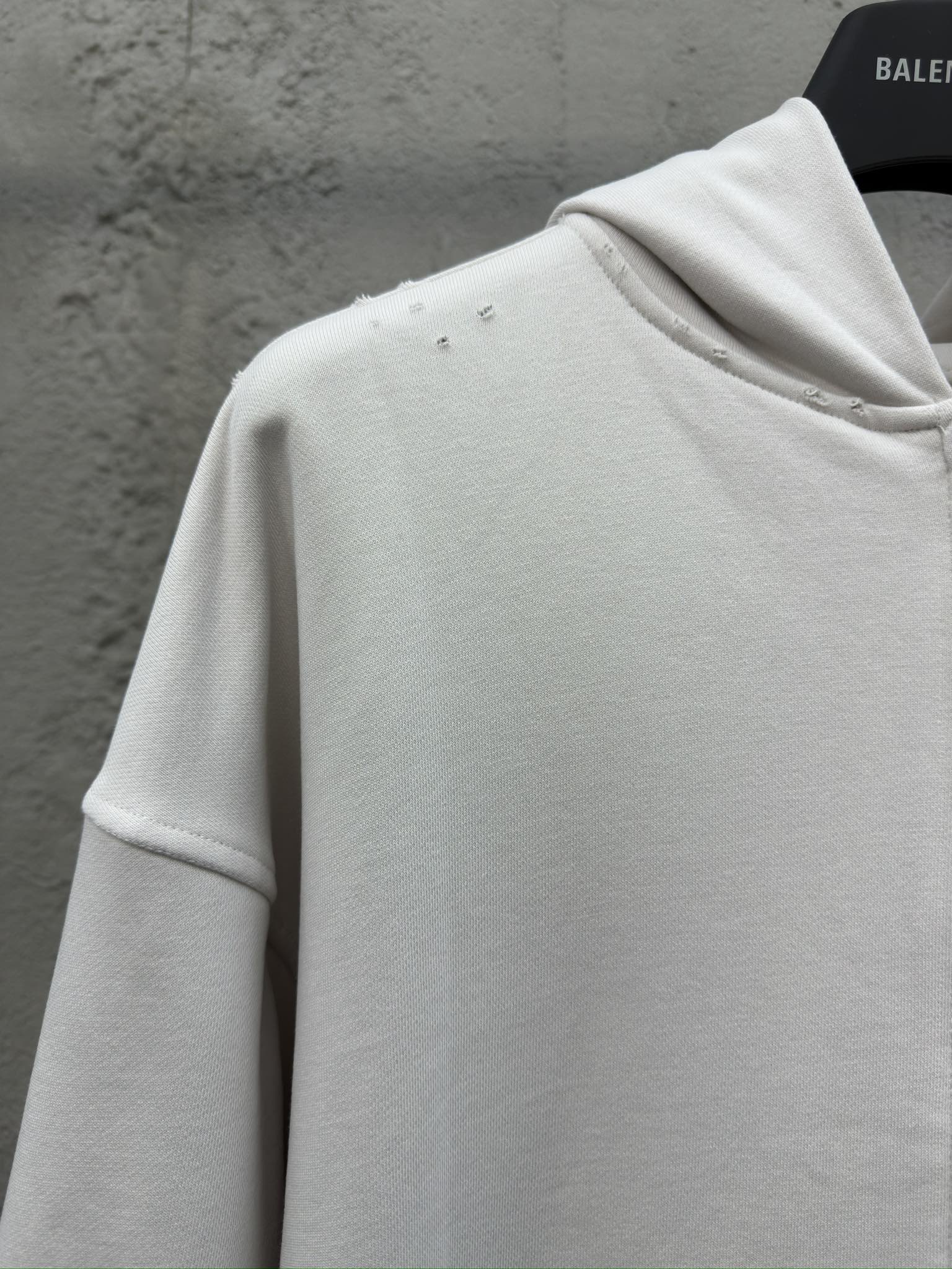 Balenciaga 模糊字母拉链帽衫外套 4