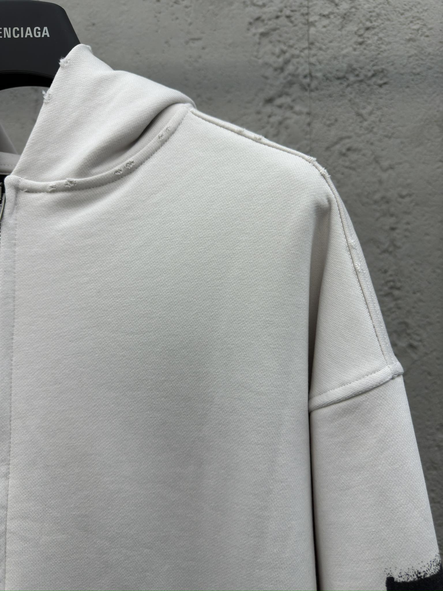 Balenciaga 模糊字母拉链帽衫外套 5