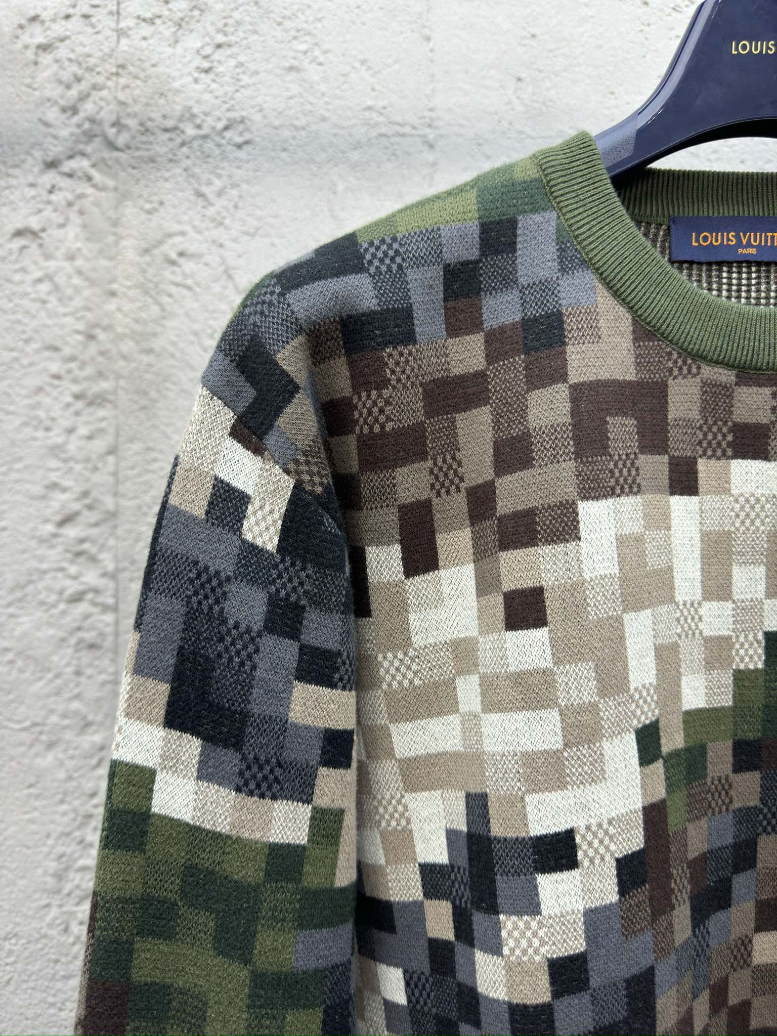 路易威登 Louis Vuitton 高定典藏名品高定成衣时装外套连衣裙衬衫T恤 #8AD8EE65 4