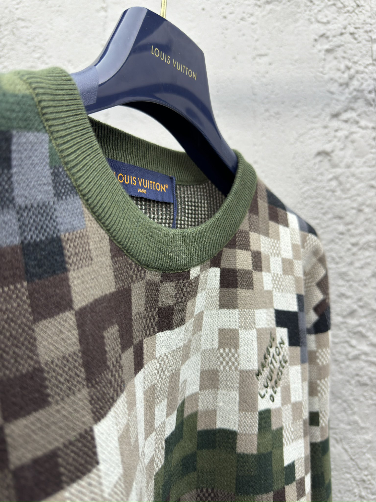 路易威登 Louis Vuitton 高定典藏名品高定成衣时装外套连衣裙衬衫T恤 #8AD8EE65 8