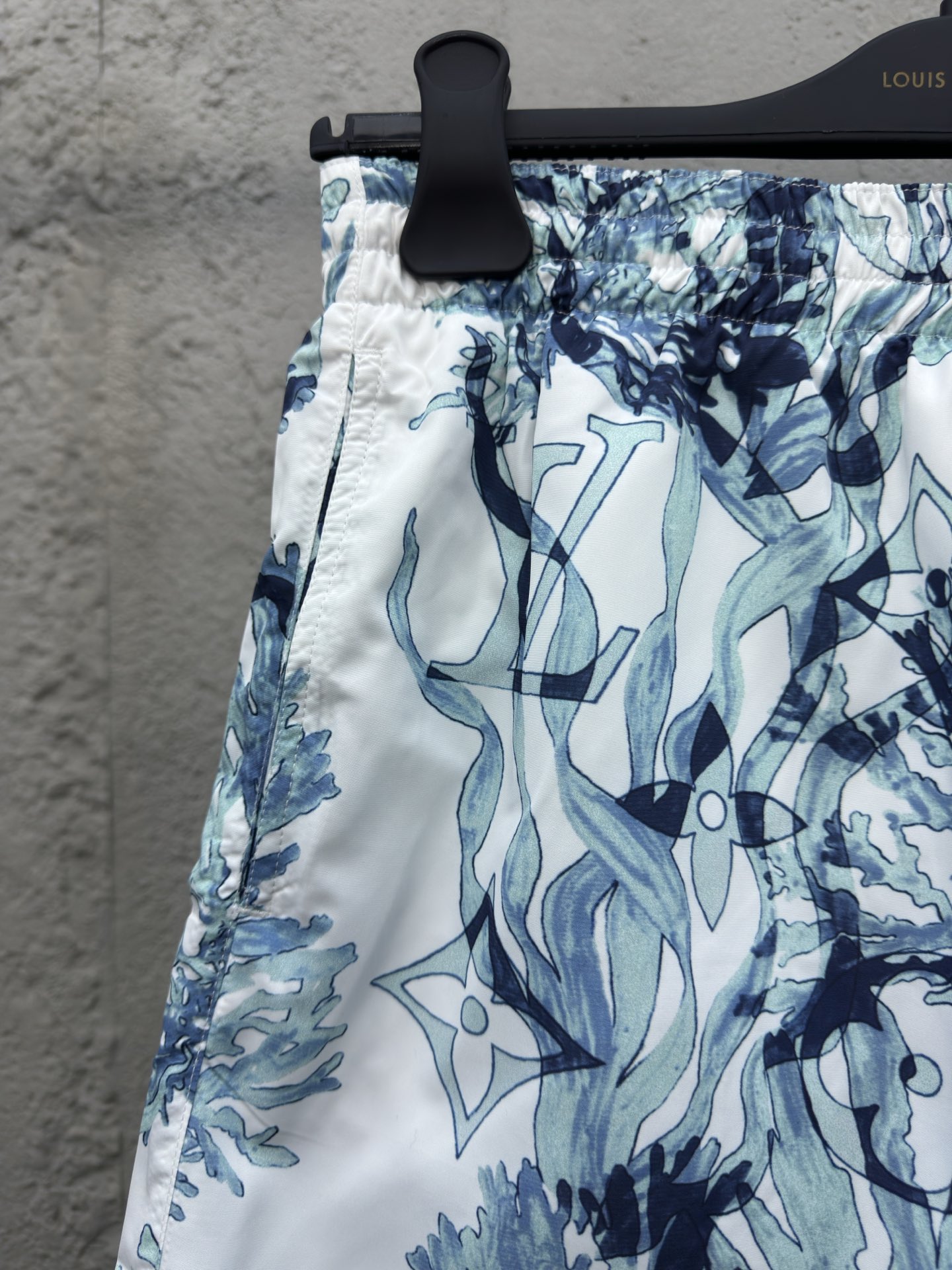 Louis Vuitton Haute Couture Haute Couture Ready-to-Wear Clothing Dress 4