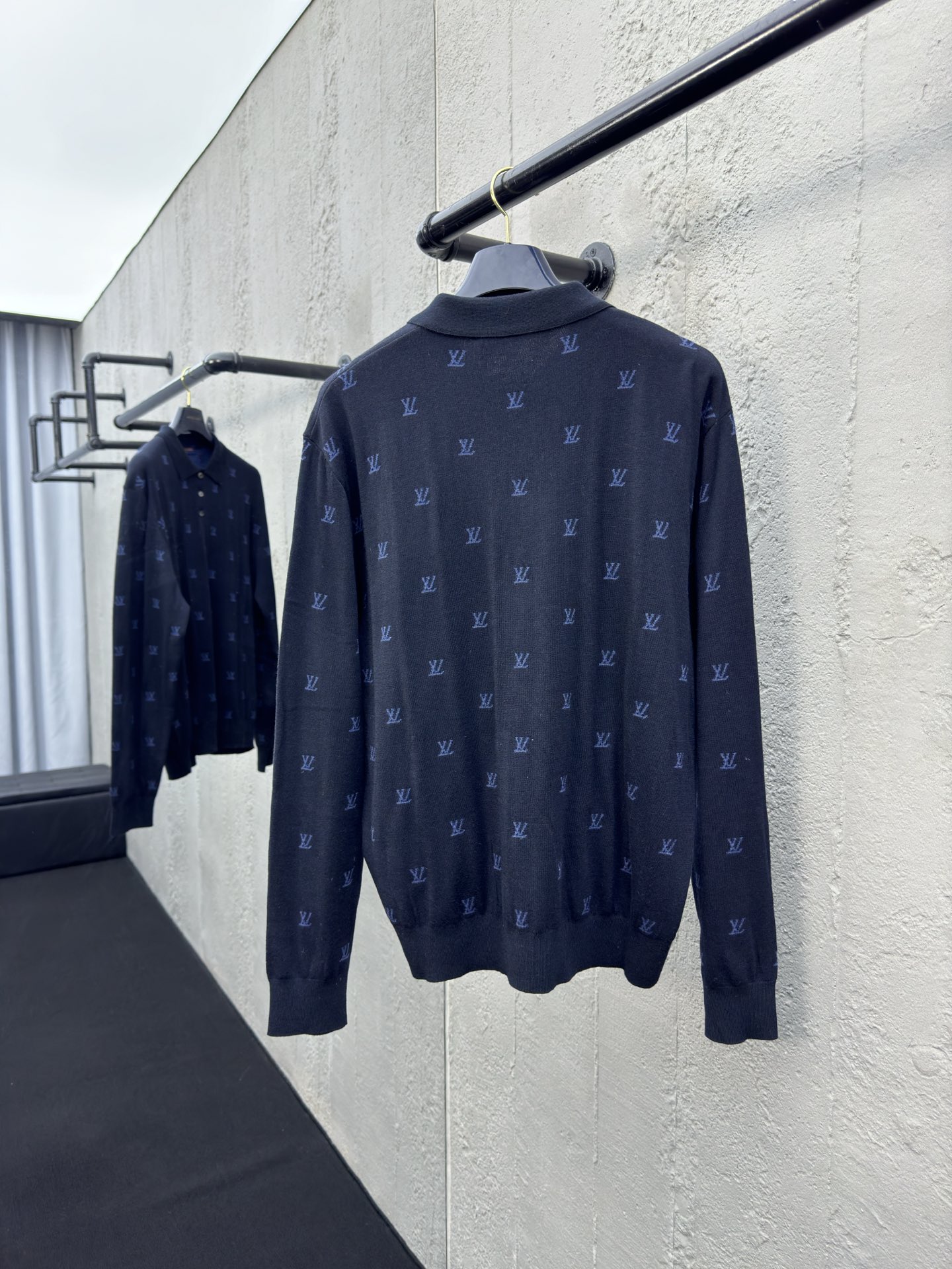 LOUIS VUITTON 提花满印针织POLO衫 2