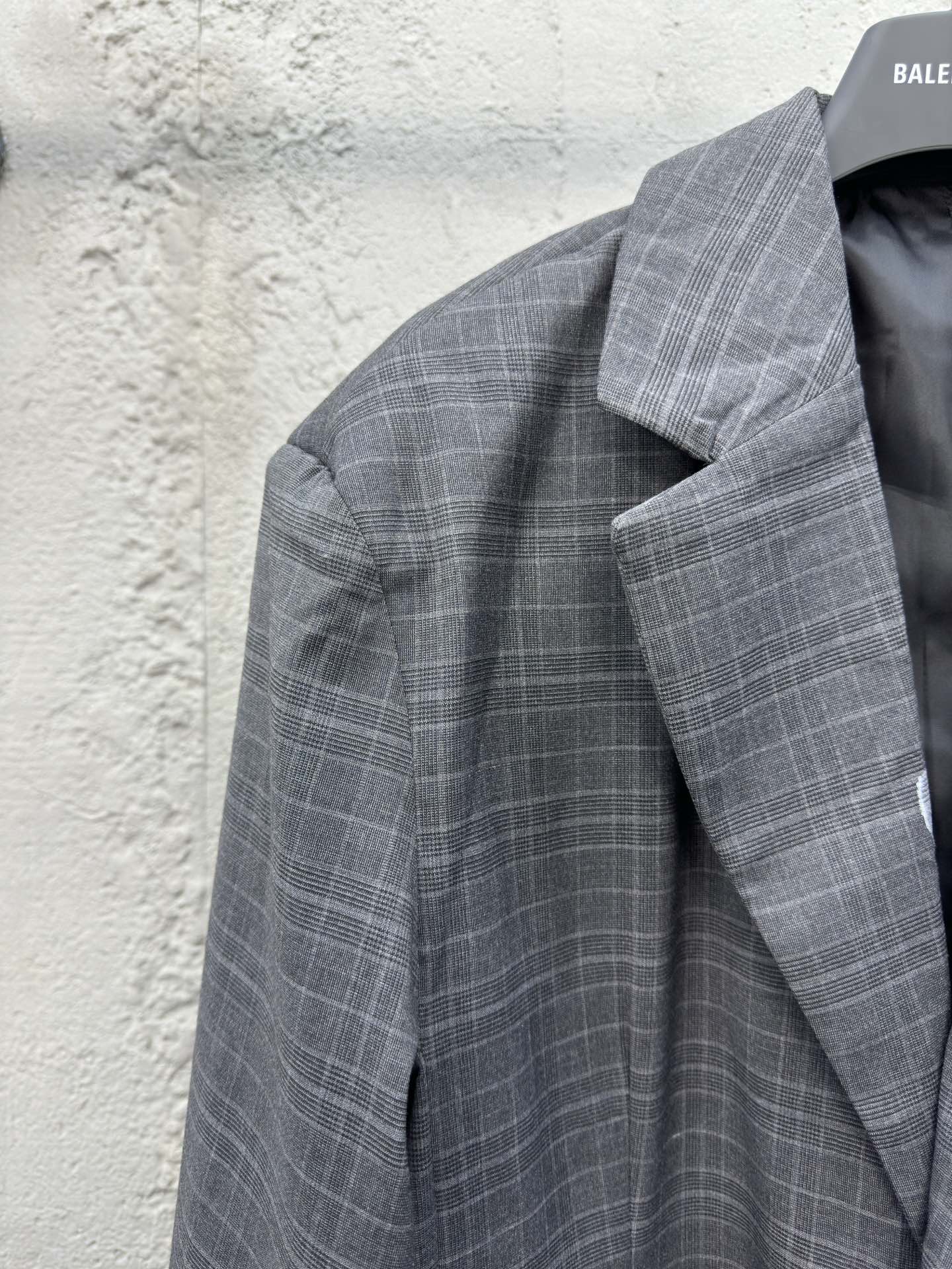 Premium luxury jacket 4