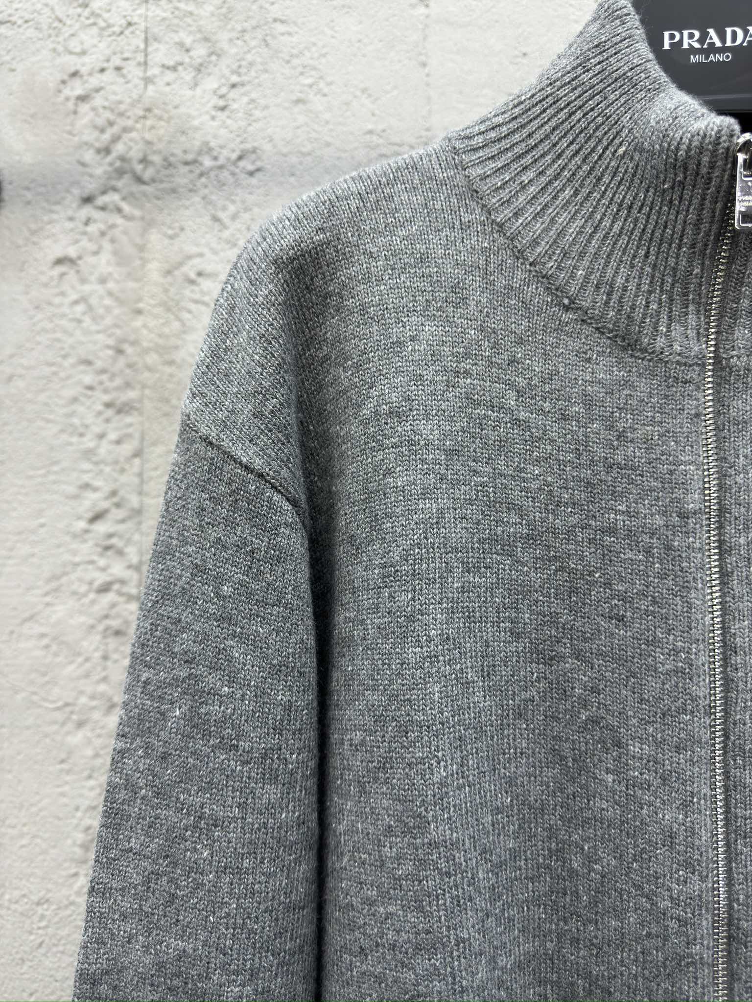 普拉达 Prada 高级成衣风衣外套及大衣服饰 #D2CE24F6 4