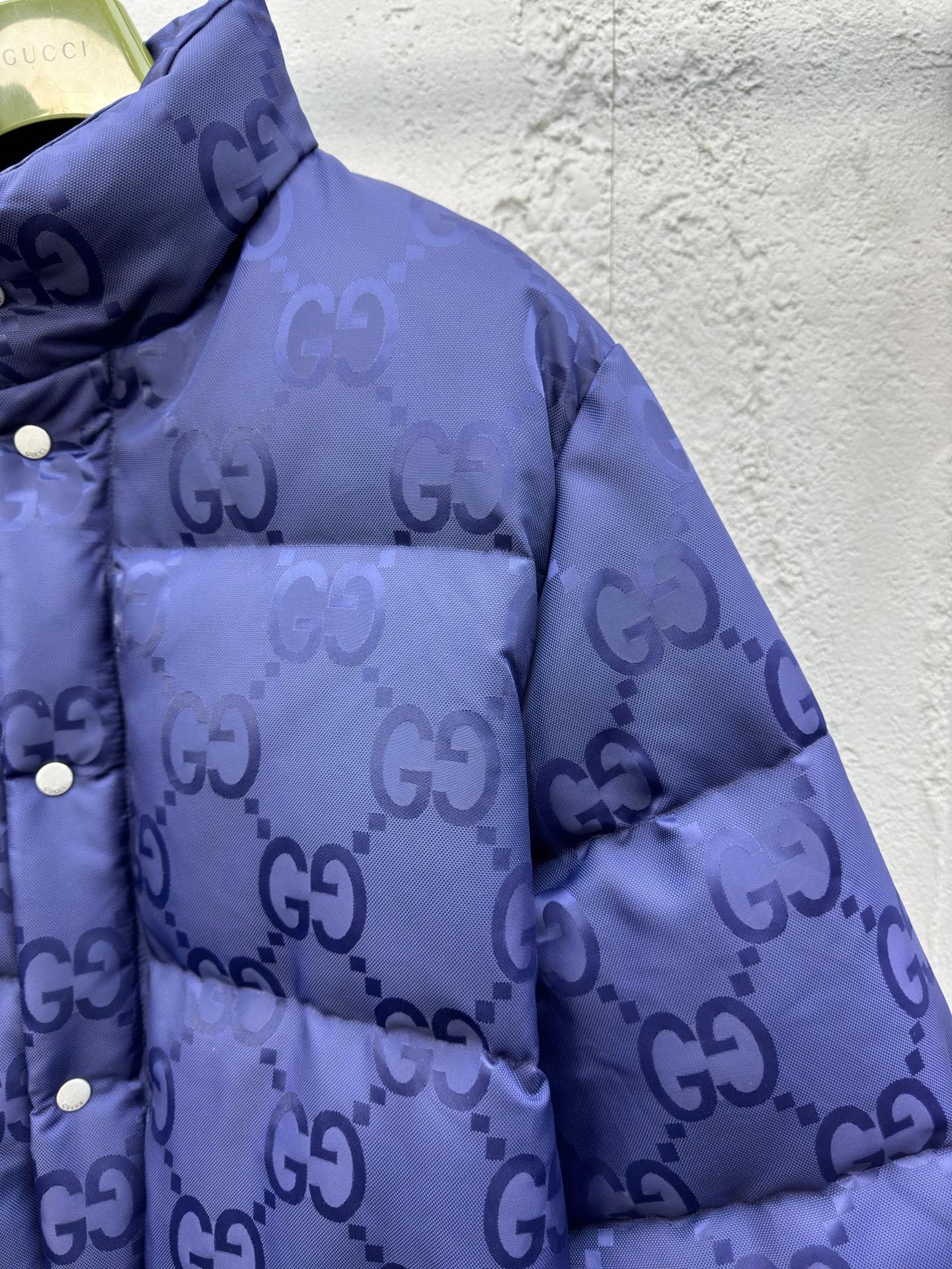 GUCCI 提花满印羽绒服外套 5