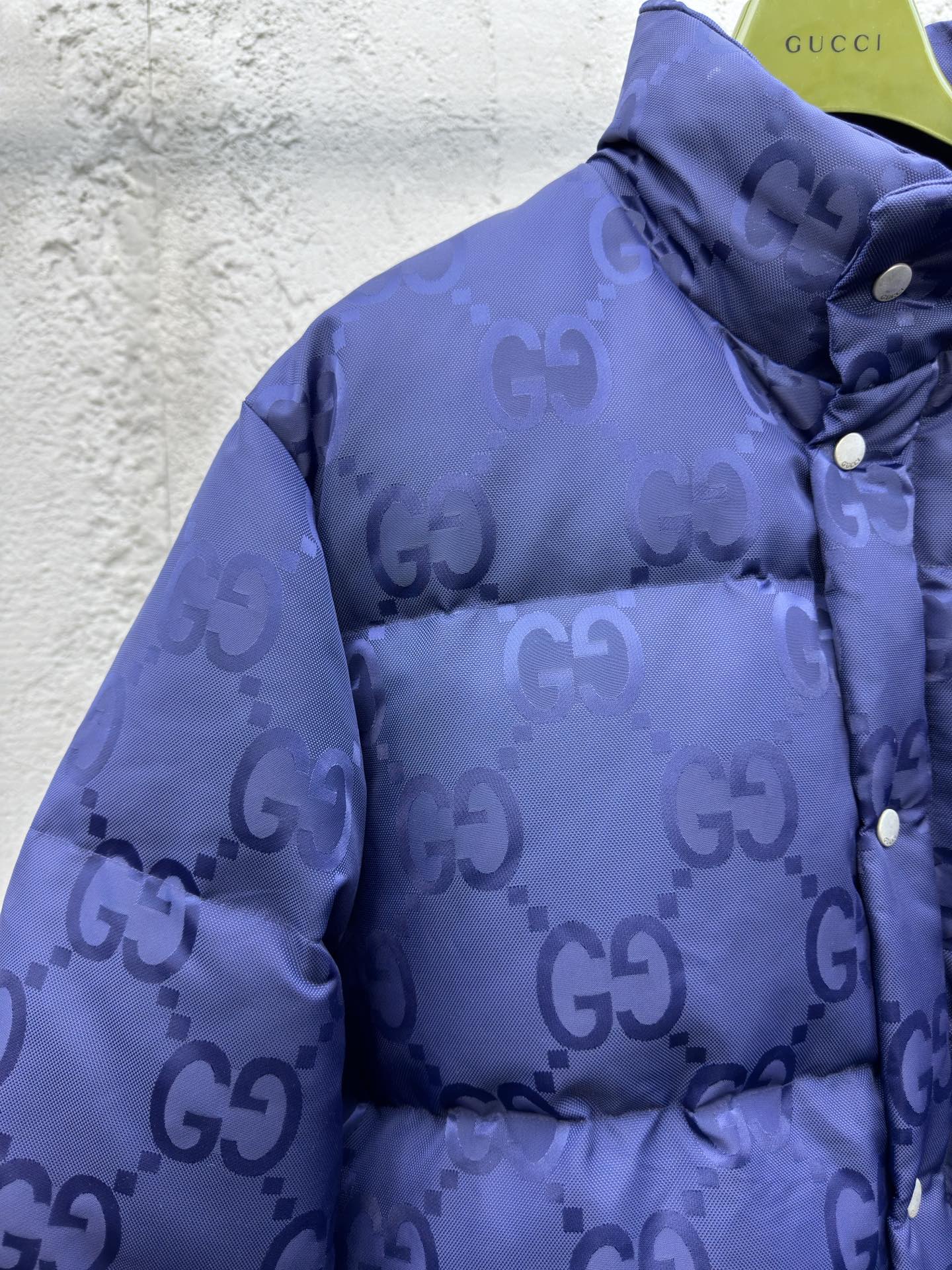 GUCCI 提花满印羽绒服外套 4