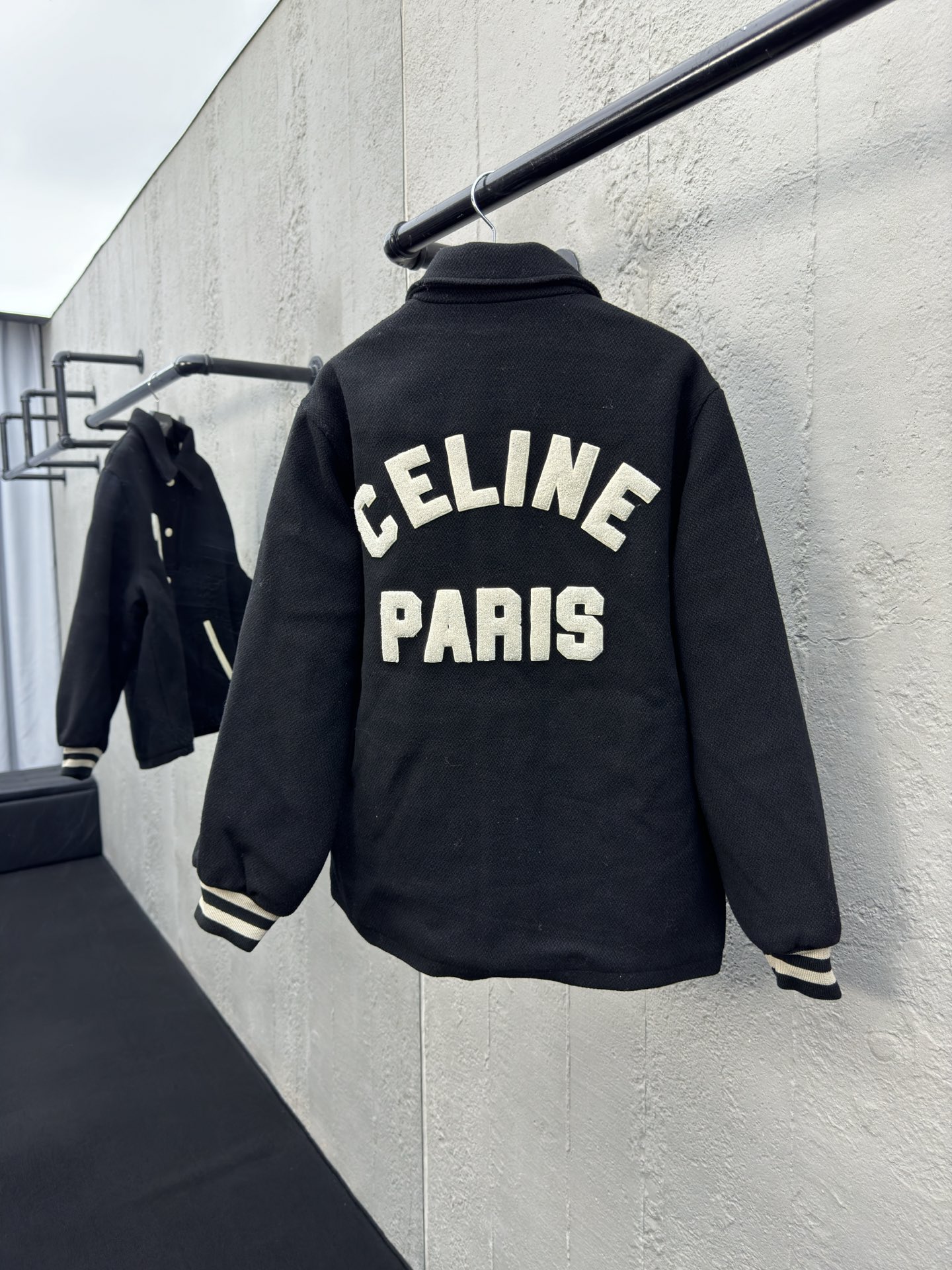 思琳 Celine 高级成衣风衣外套及大衣服饰 #CE3BAAA4 2