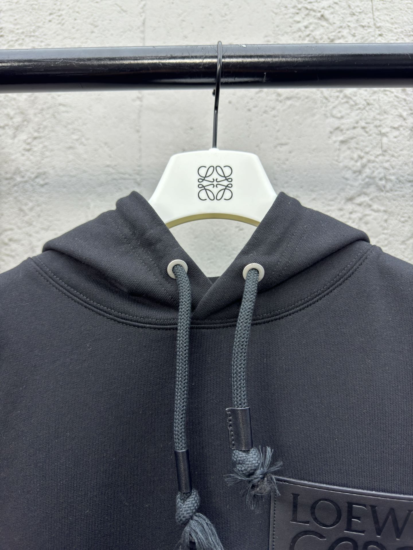 LOEWE 皮标logo帽衫 3