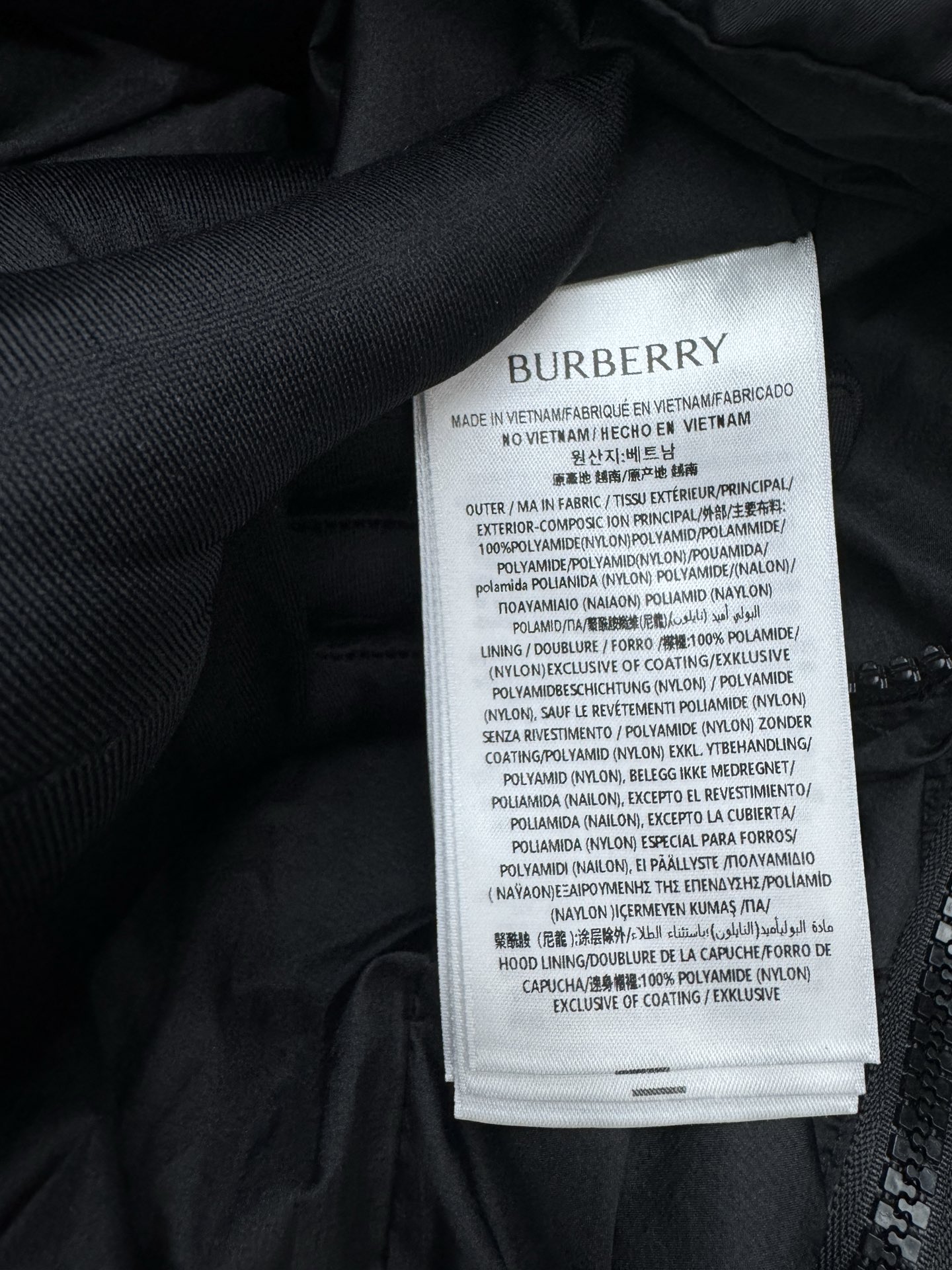 BURBERRY 战马骑士刺绣羽绒外套 9