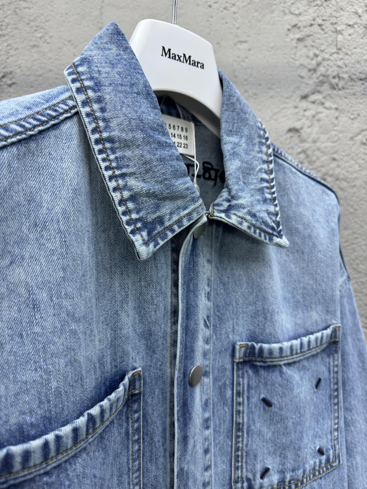 Maison Margiela 刺绣牛仔外套 8