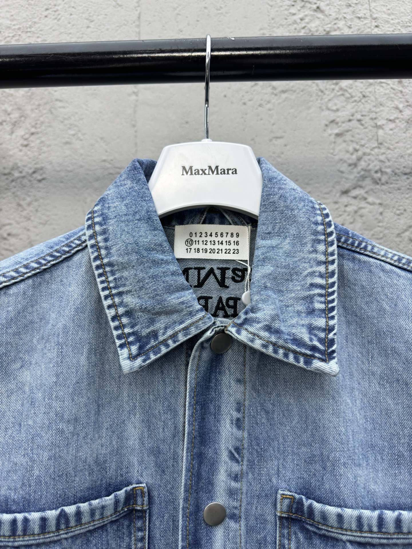 Maison Margiela 刺绣牛仔外套 3