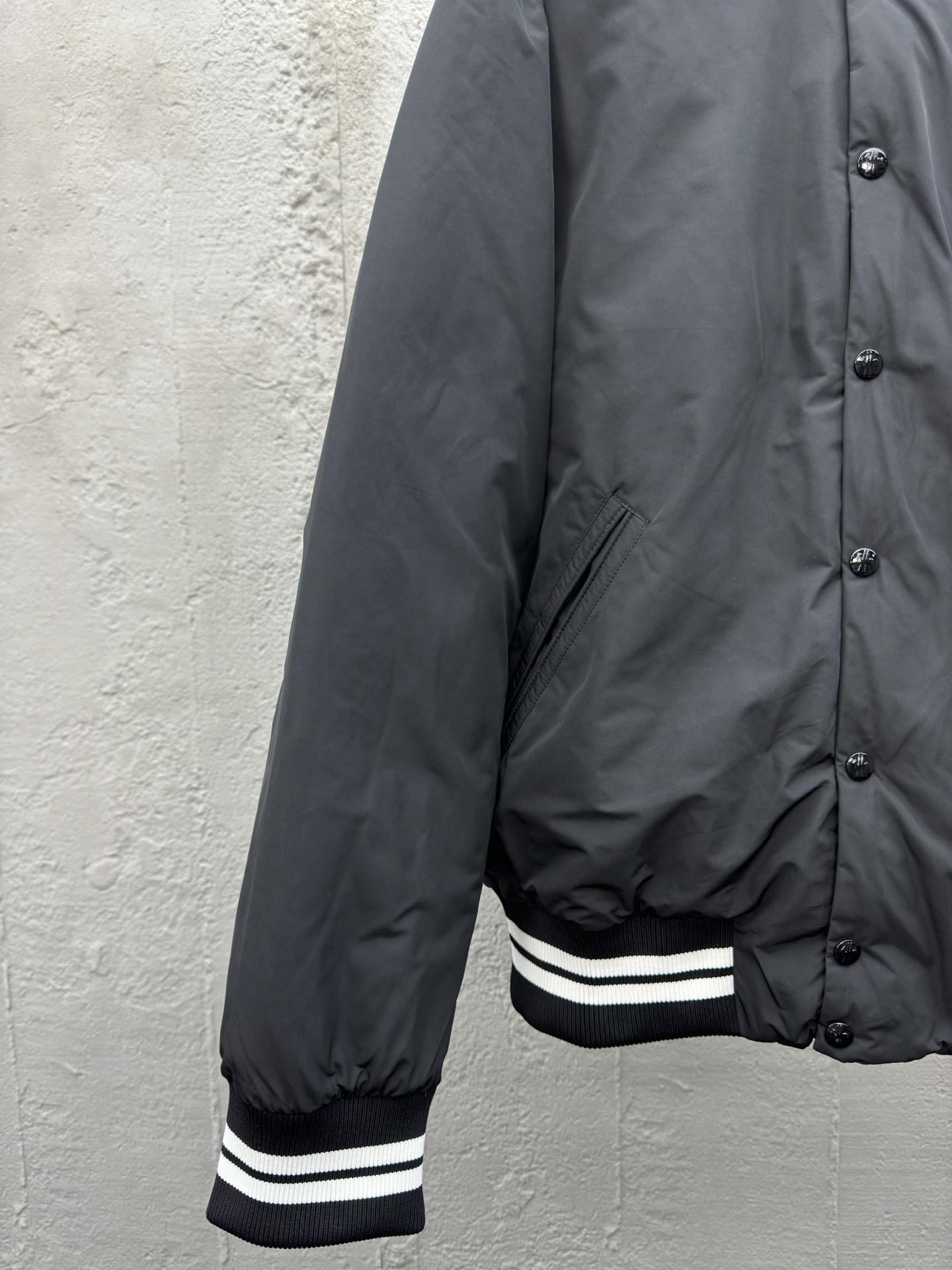 盟可睐 Moncler 高级成衣风衣外套及大衣服饰 #9EF9F8A6 6