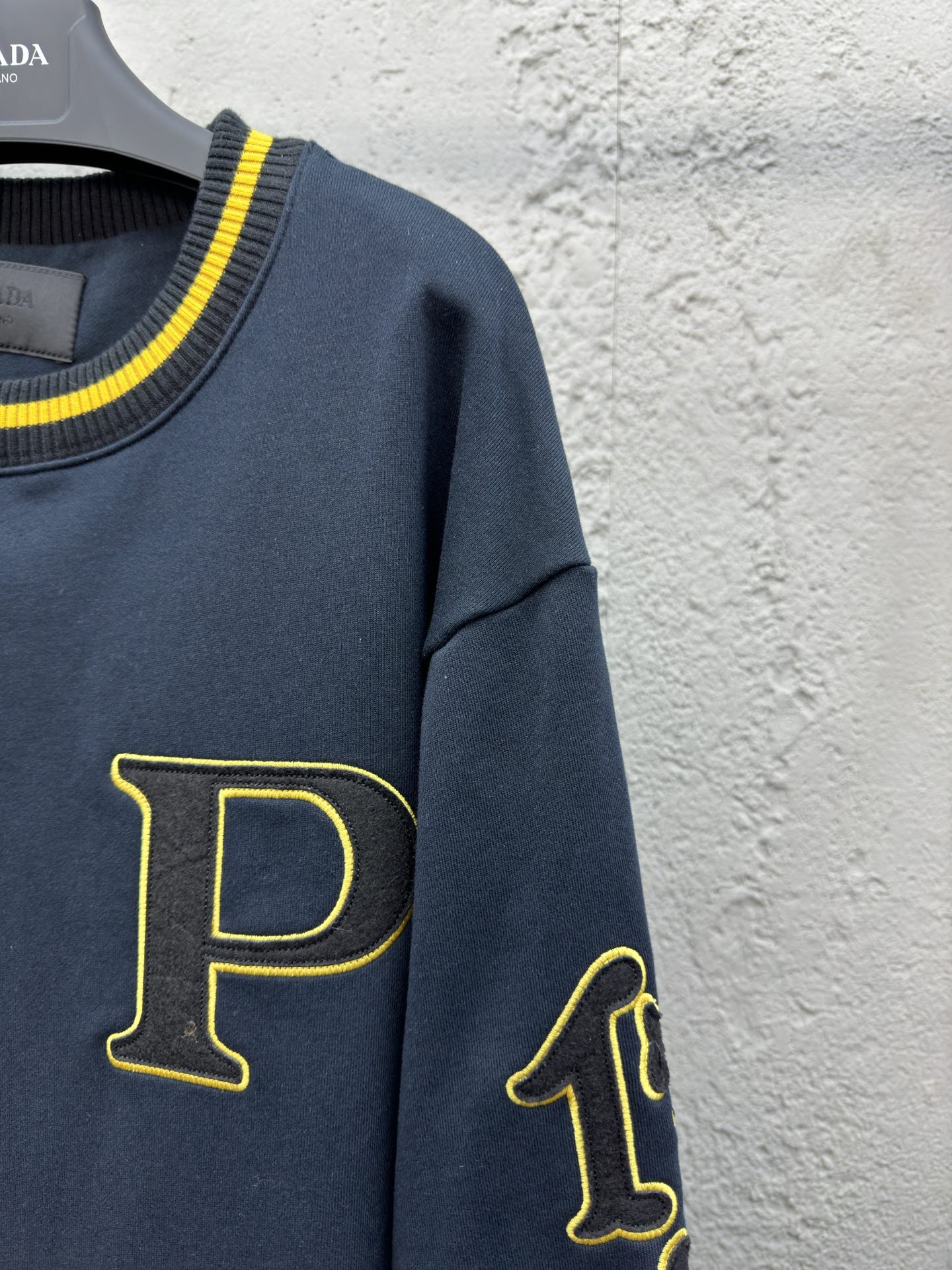 普拉达 Prada 高级成衣风衣外套及大衣服饰 #0D293607 5