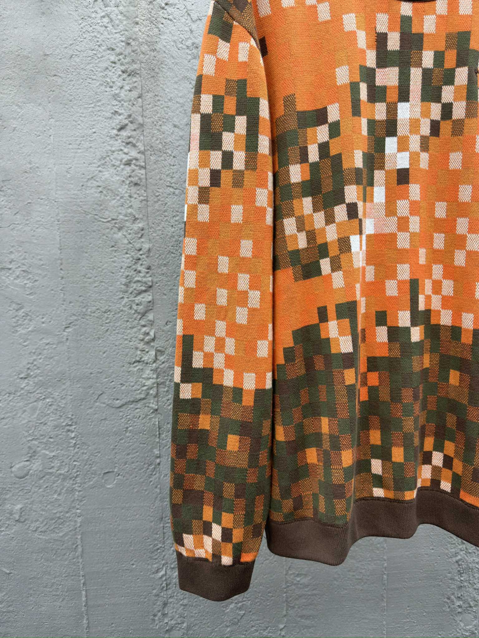 LOUIS VUITTON 马赛克棋盘格铆钉卫衣 7