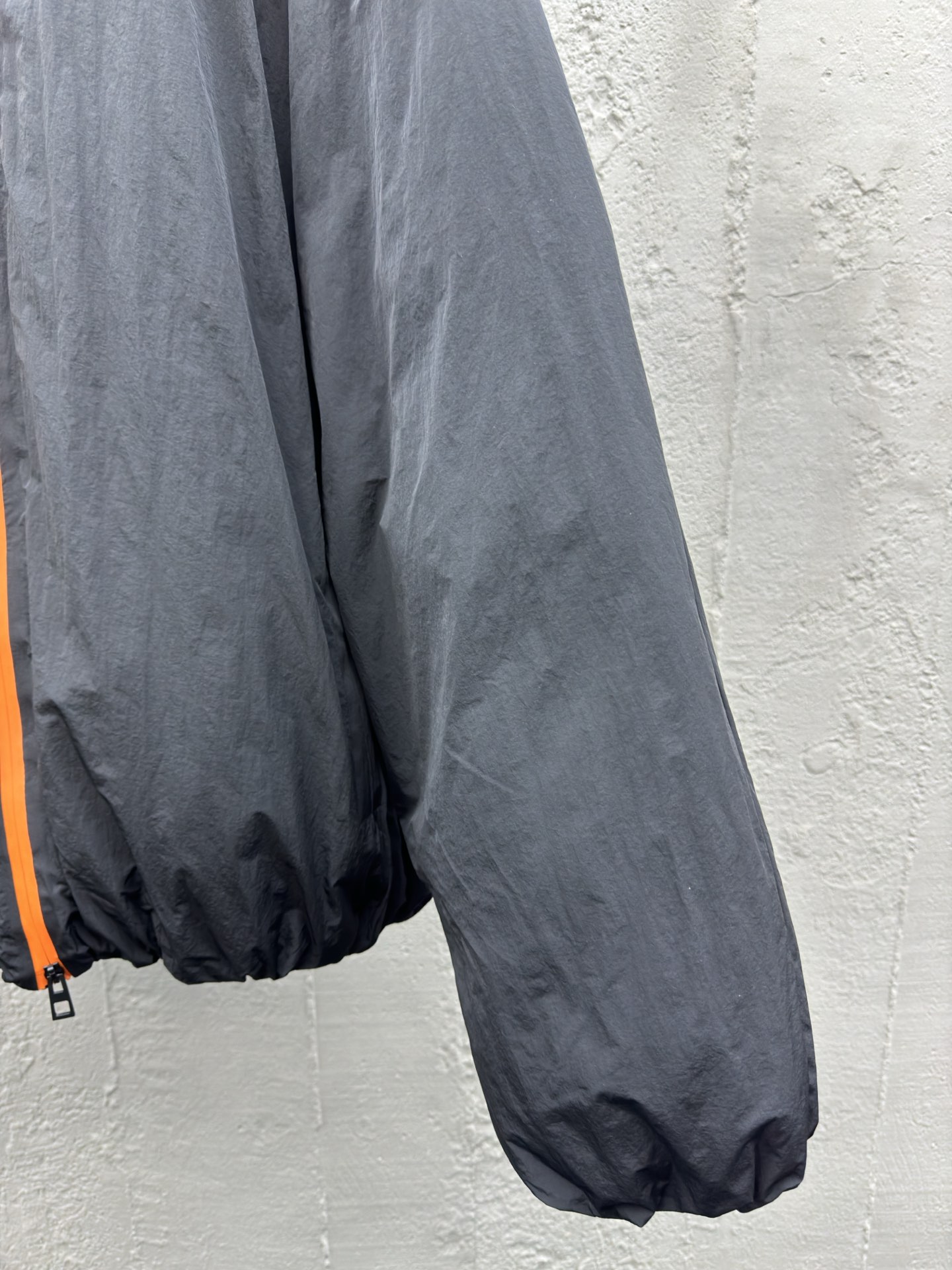 LOEWE x On Running Collaboration Down Jacket - Clothes 7