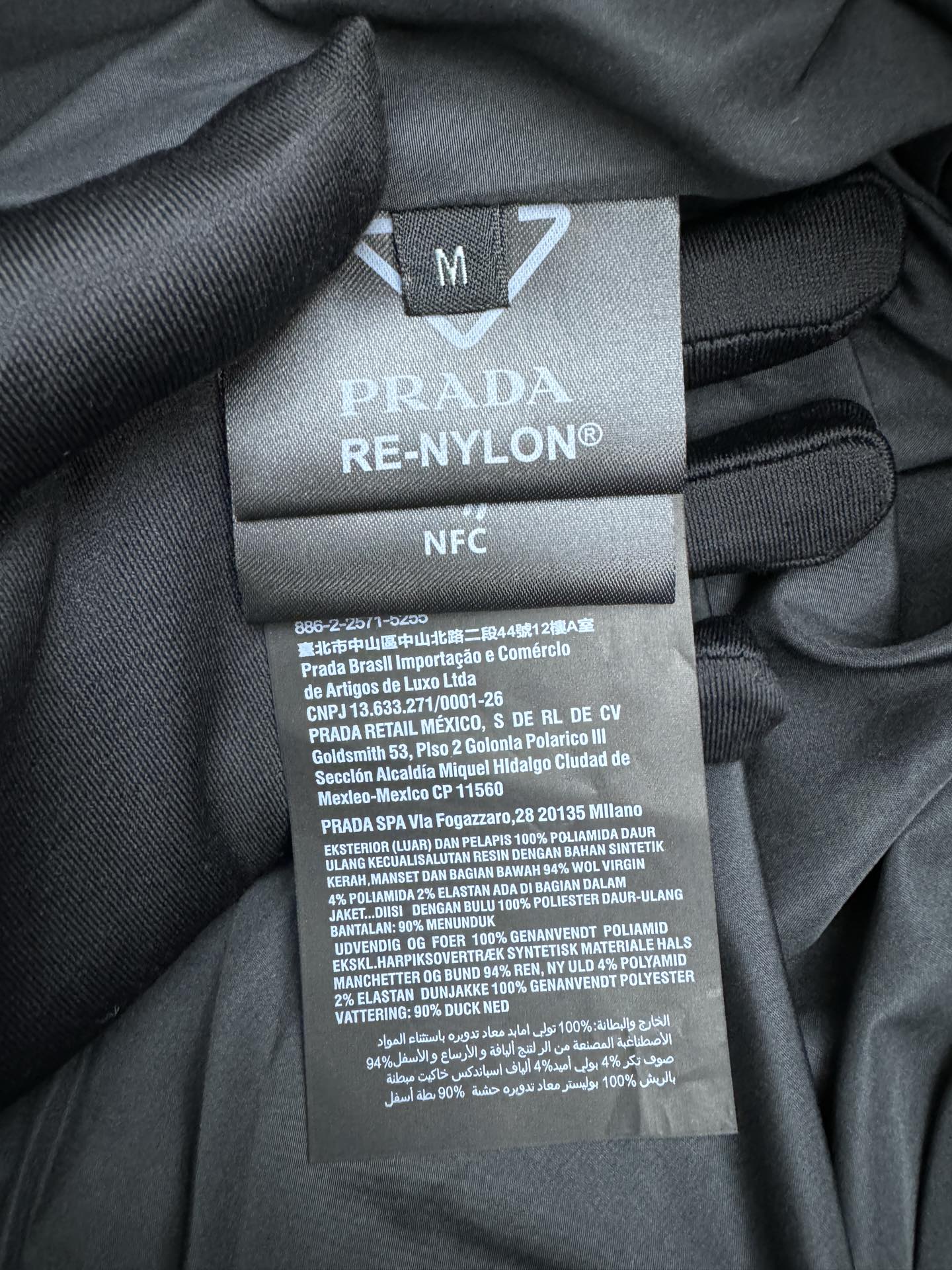 普拉达 Prada 高级成衣风衣外套及大衣服饰 #8A5B9C76 9