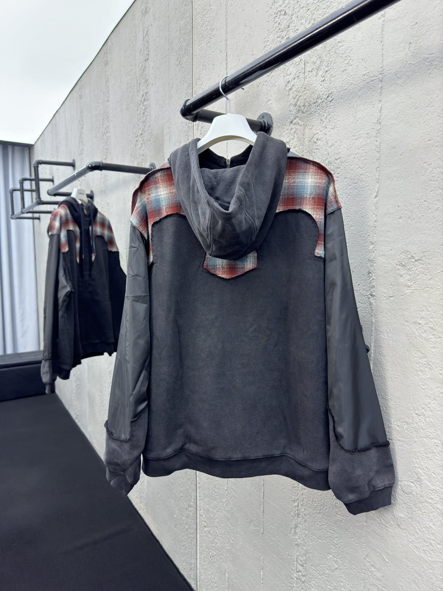 Maison Margiela 格子拼接拉链帽衫 2